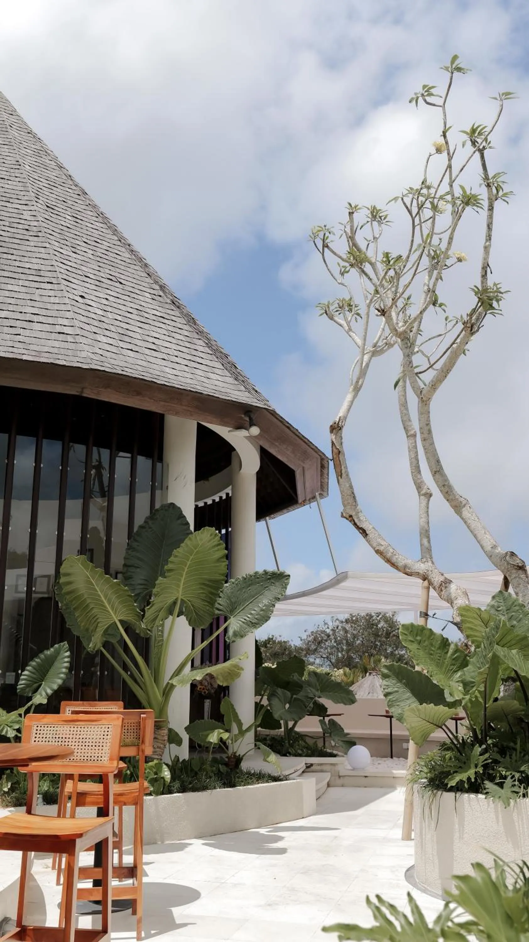 Property building in Mahagiri Villas & Spa Dreamland