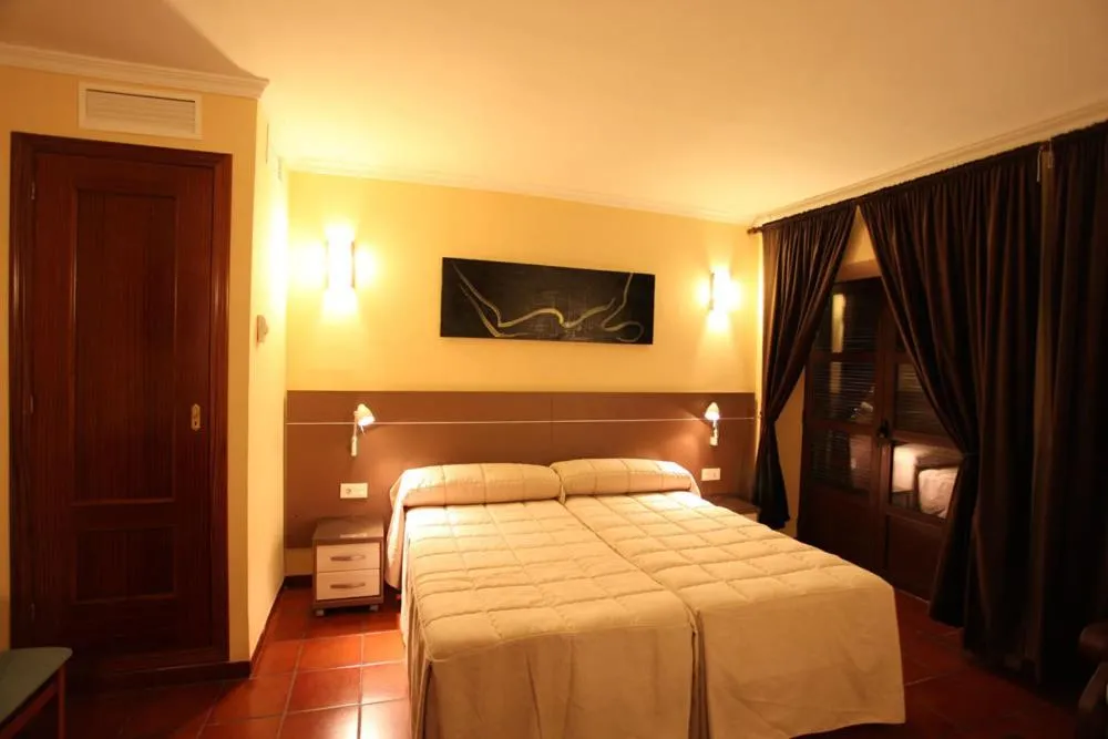 Hostal Zurbaran