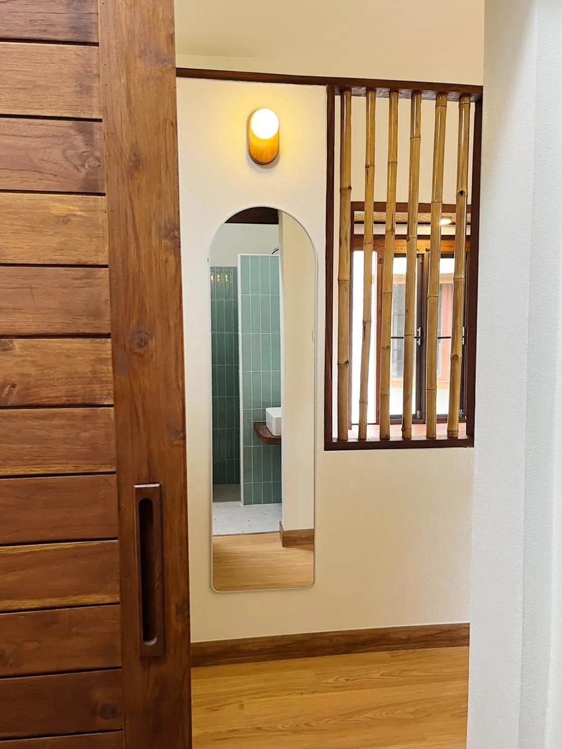 Photo of the whole room in Pai Country Hut