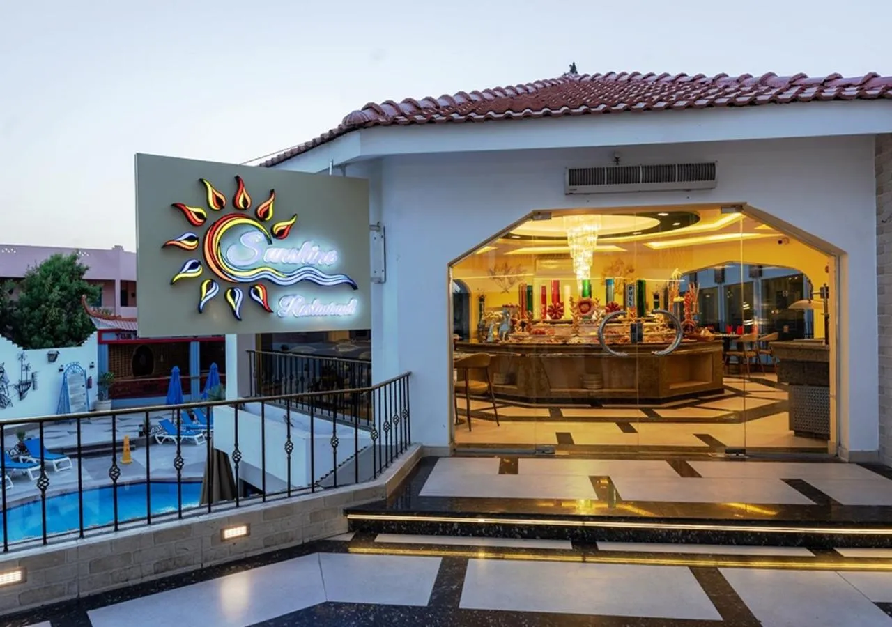 Restaurant/places to eat in MinaMark Beach Resort for Families and Couples Only
