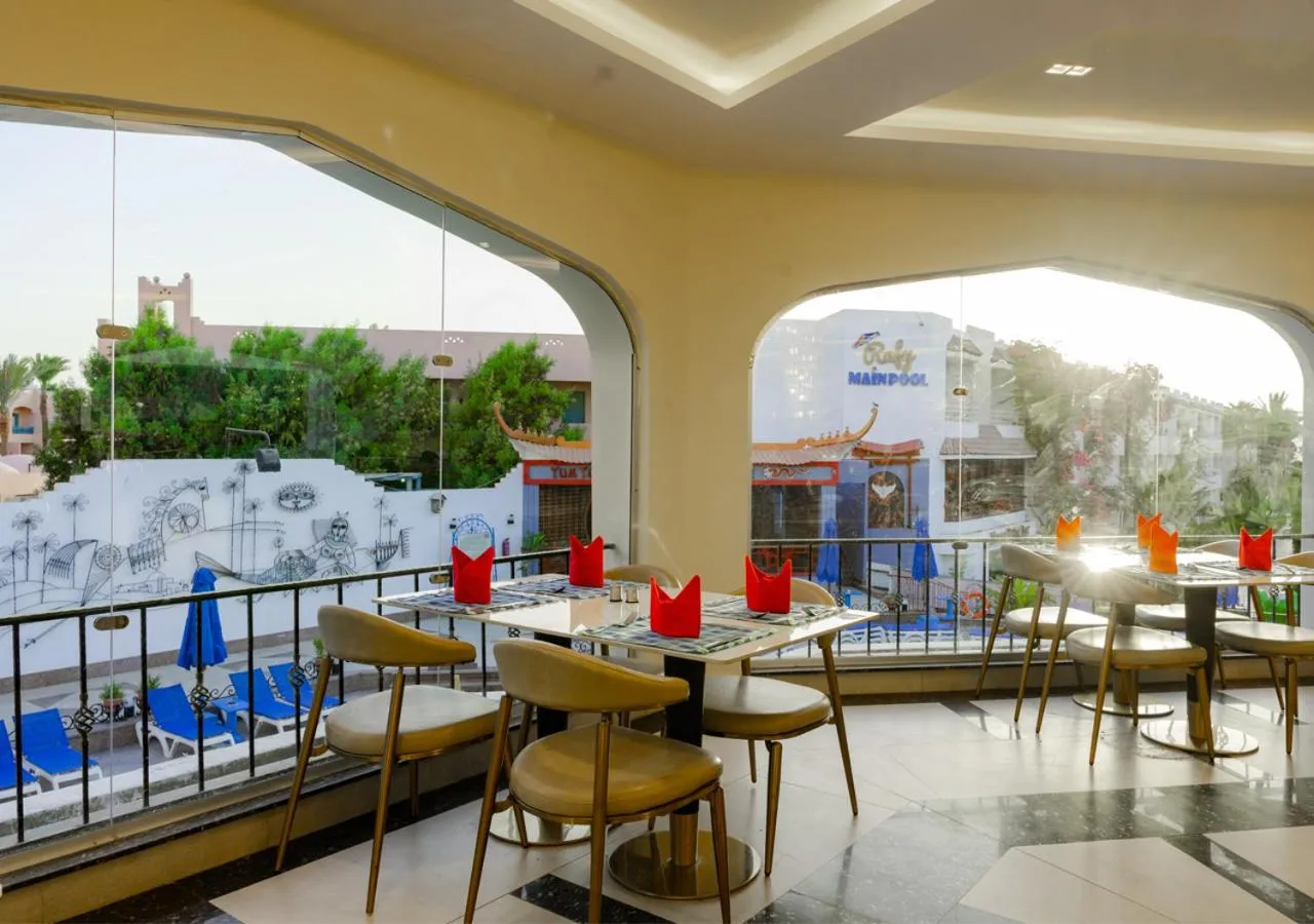 Restaurant/places to eat in MinaMark Beach Resort for Families and Couples Only