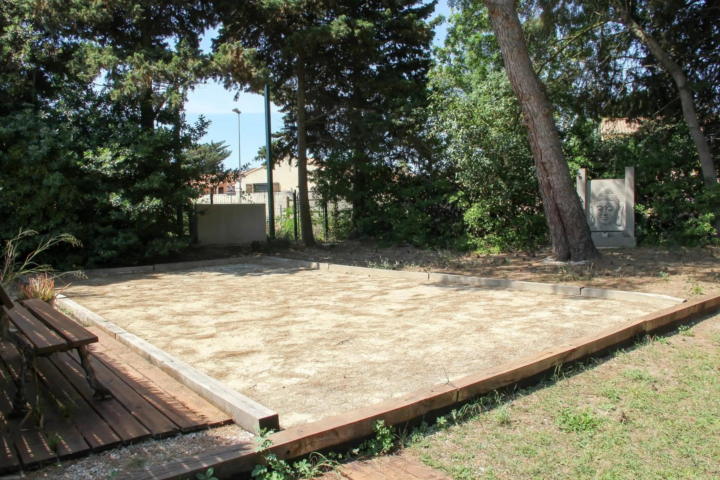 Garden view in Résidence les Caraibes