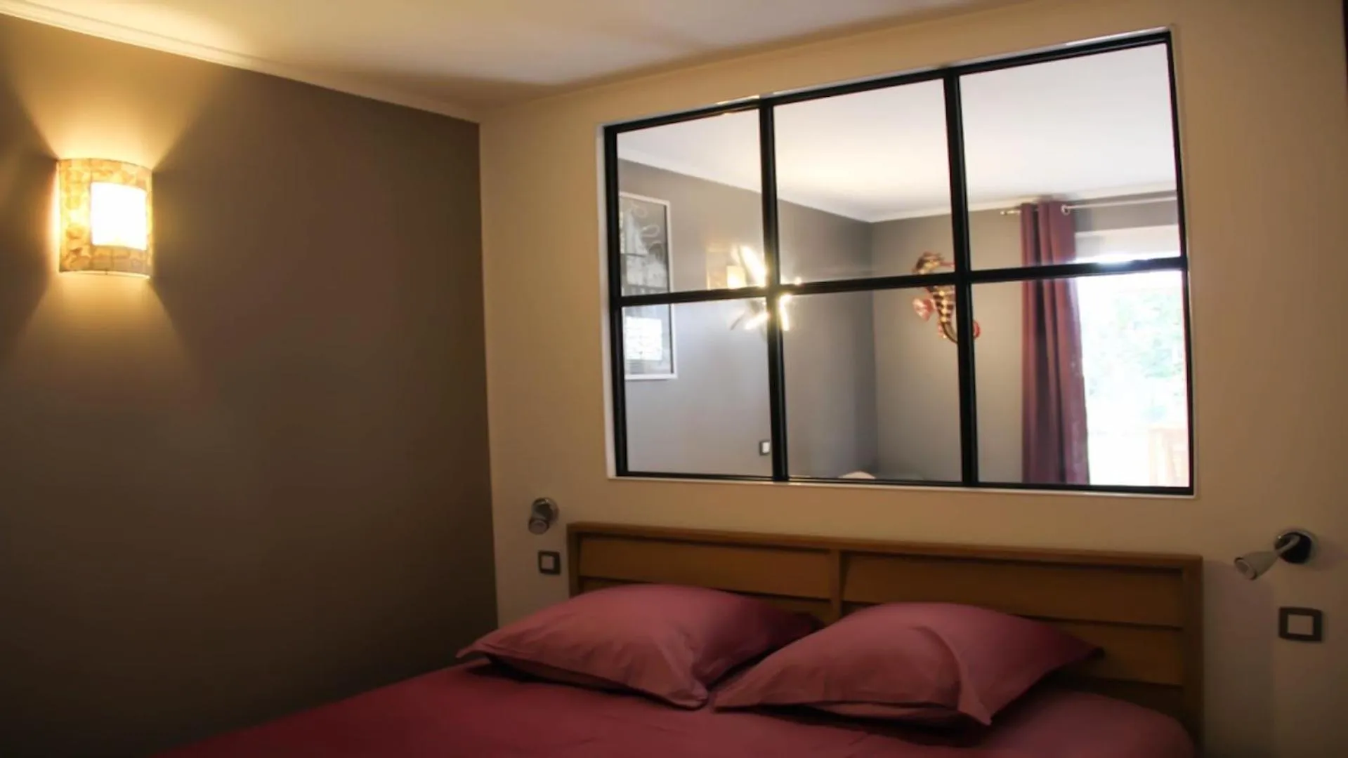Bedroom, Bed in Résidence les Caraibes