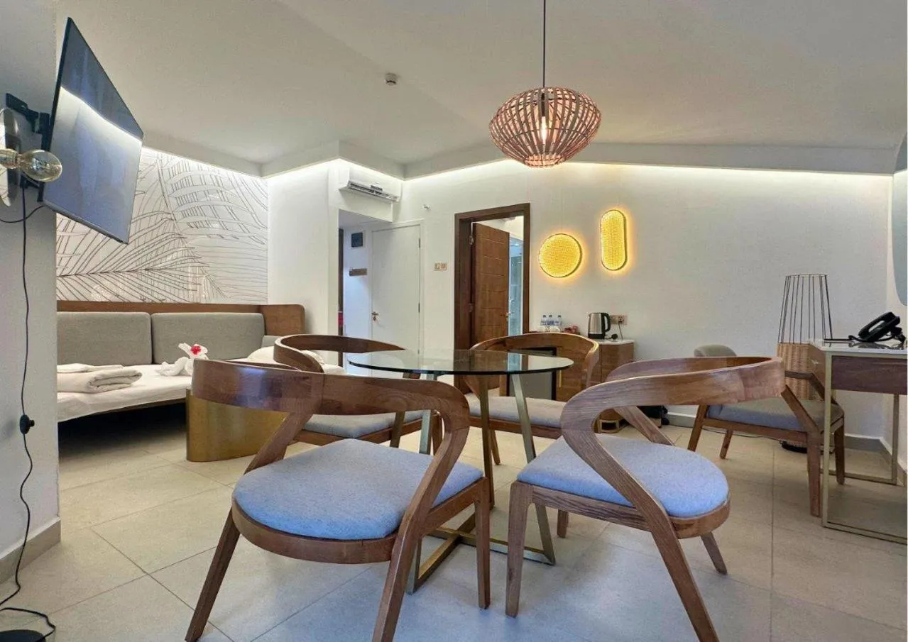 Bed in Coral Strand Smart Choice