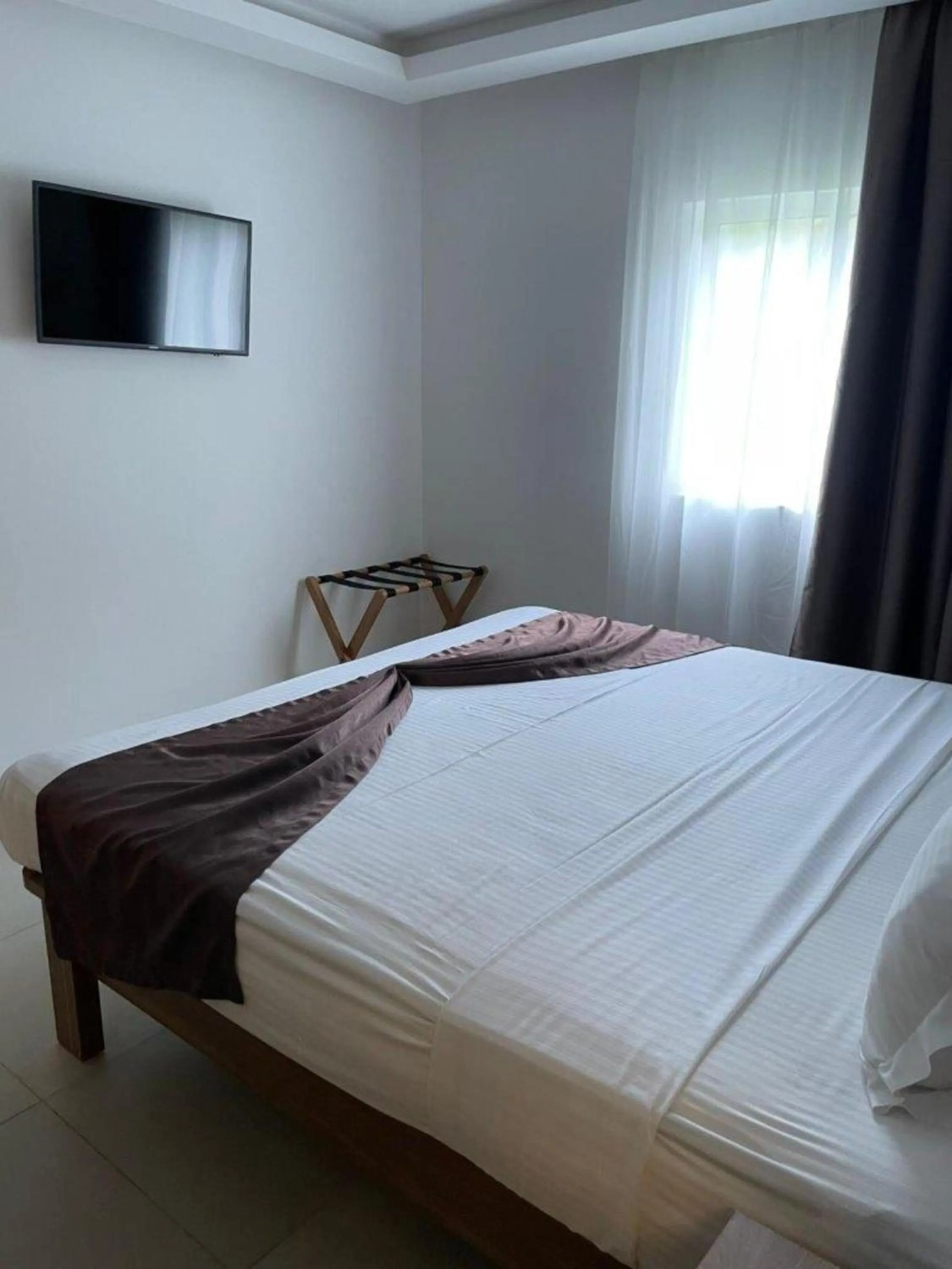 Bed in Coral Strand Smart Choice