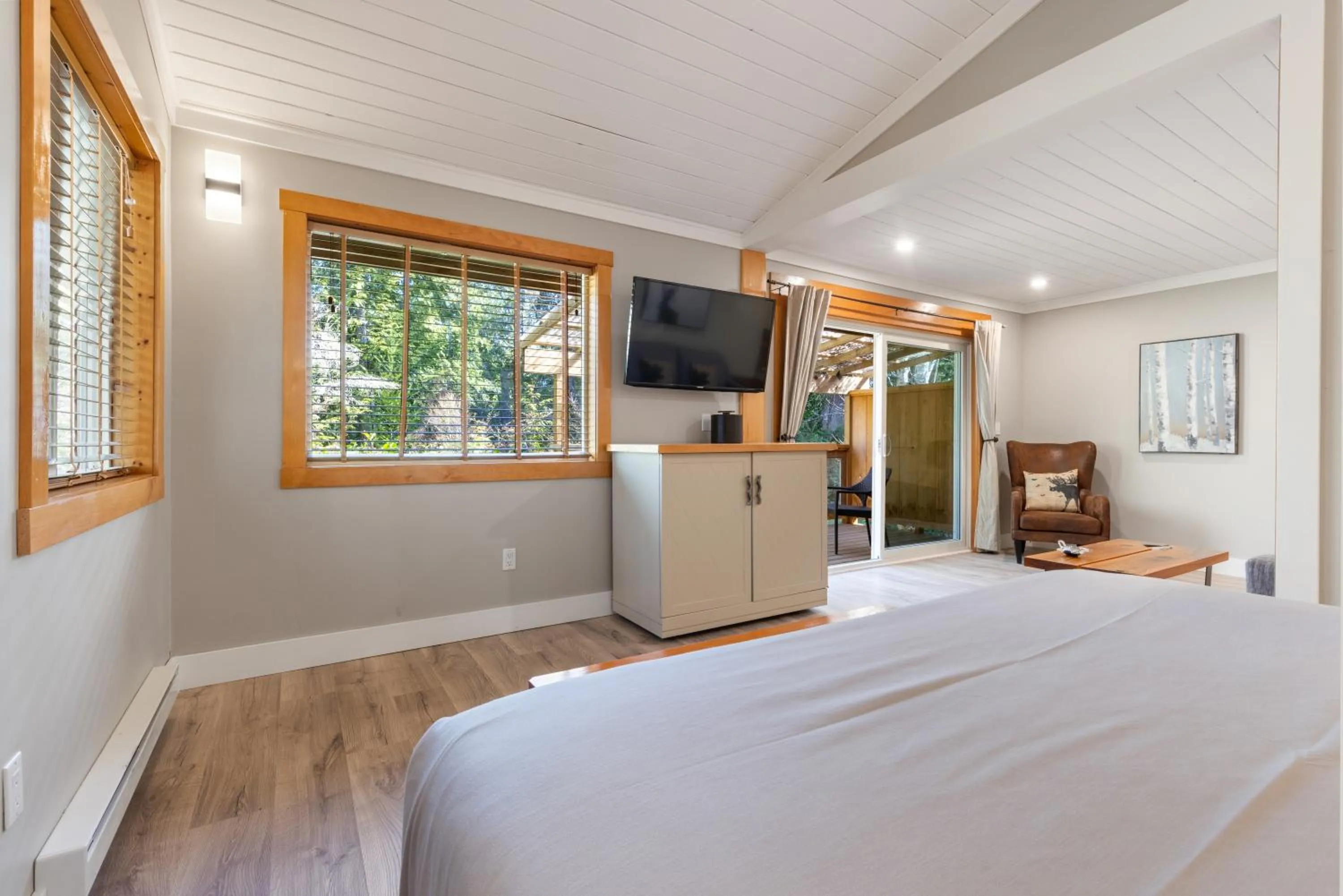Bed in West Coast Wilderness Lodge