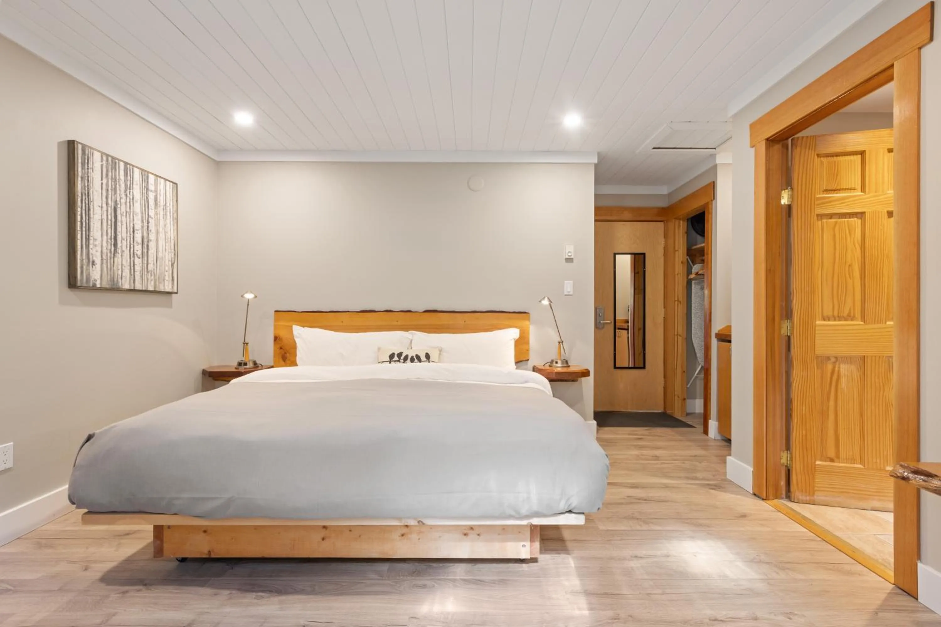 Bed in West Coast Wilderness Lodge