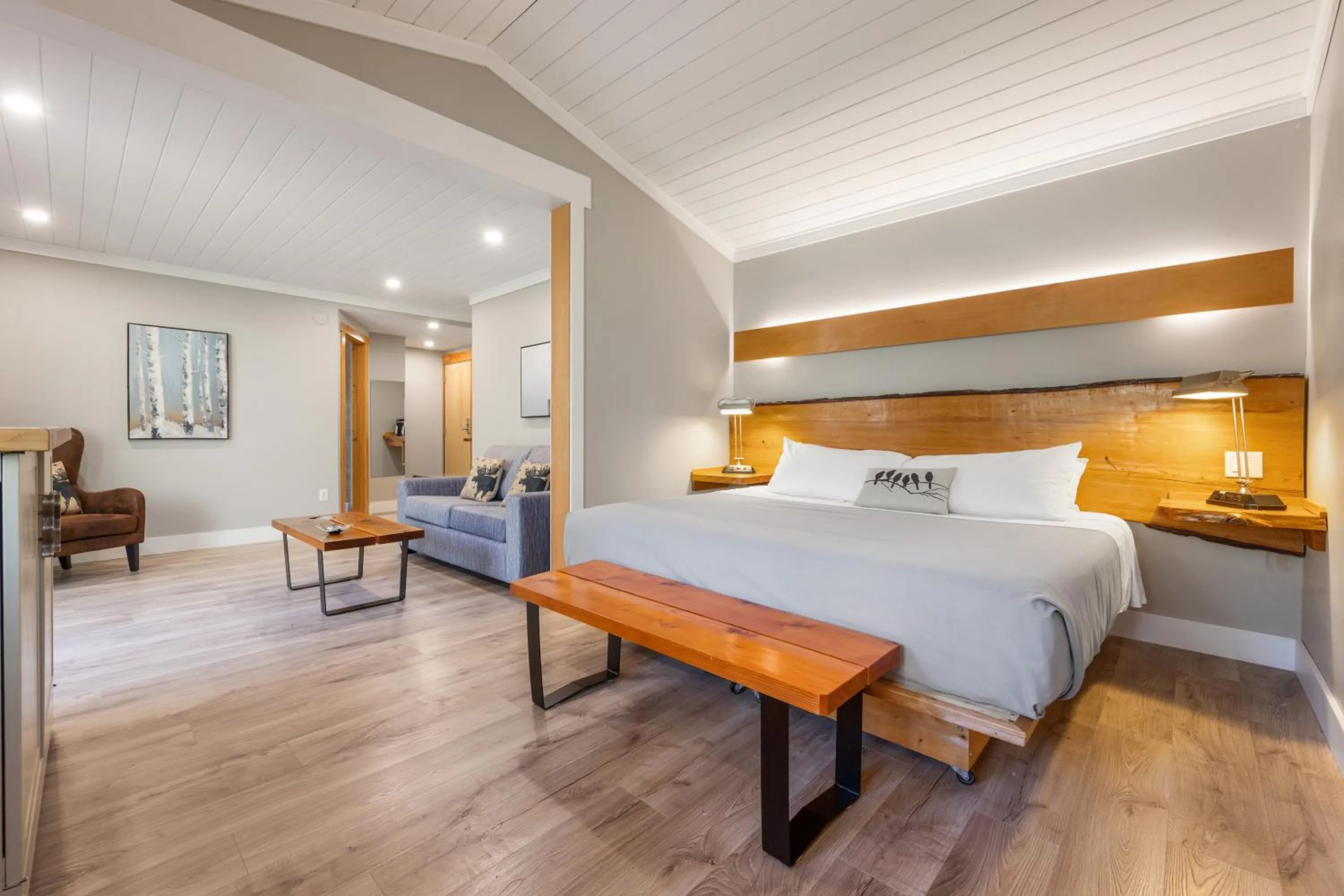 Bed in West Coast Wilderness Lodge