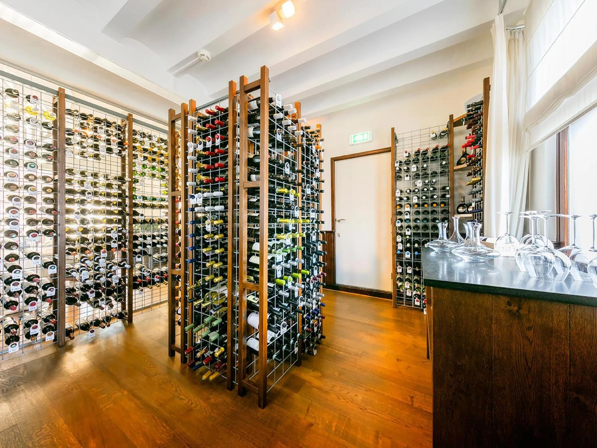 On-site shops in Valuas