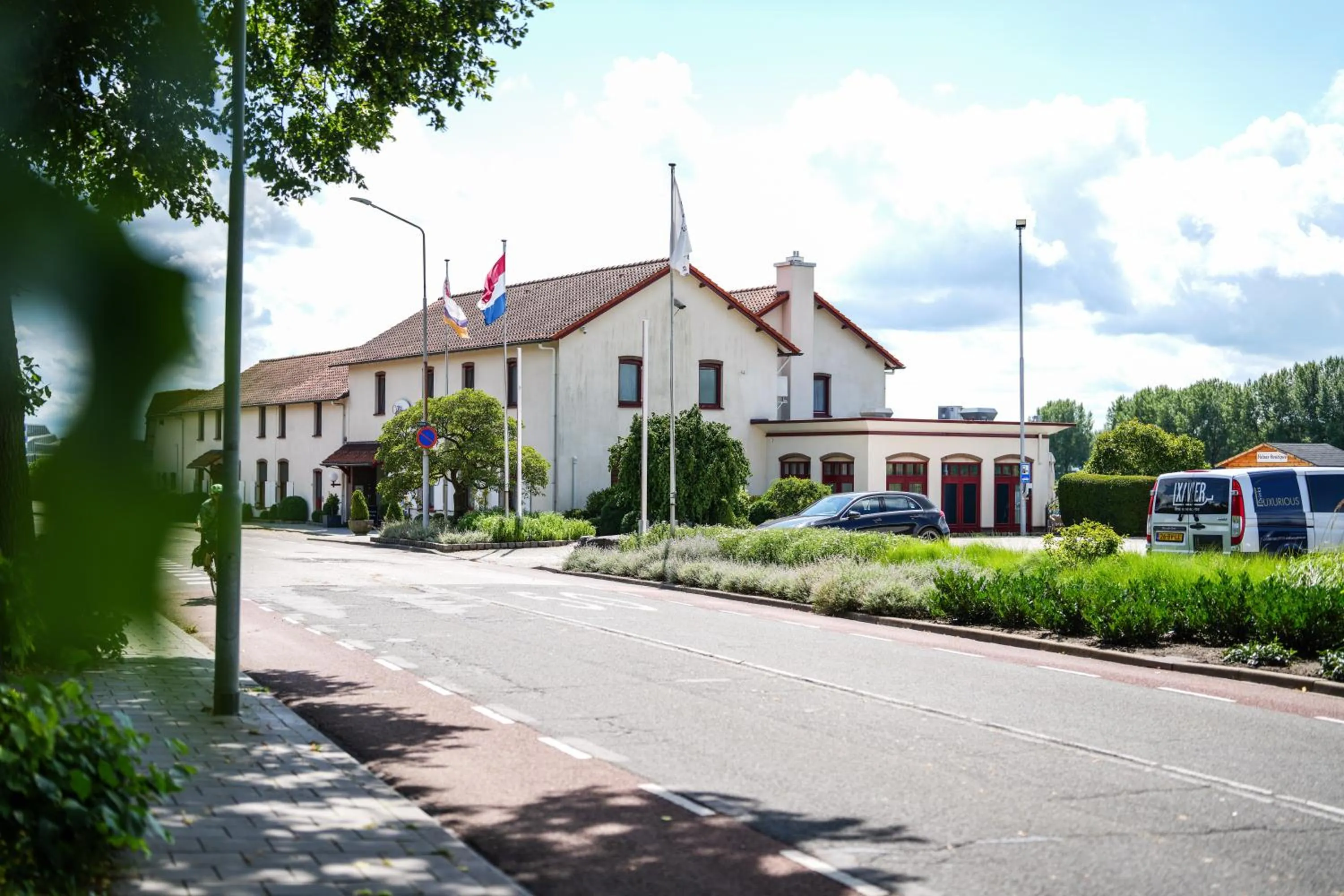 Property building in Valuas