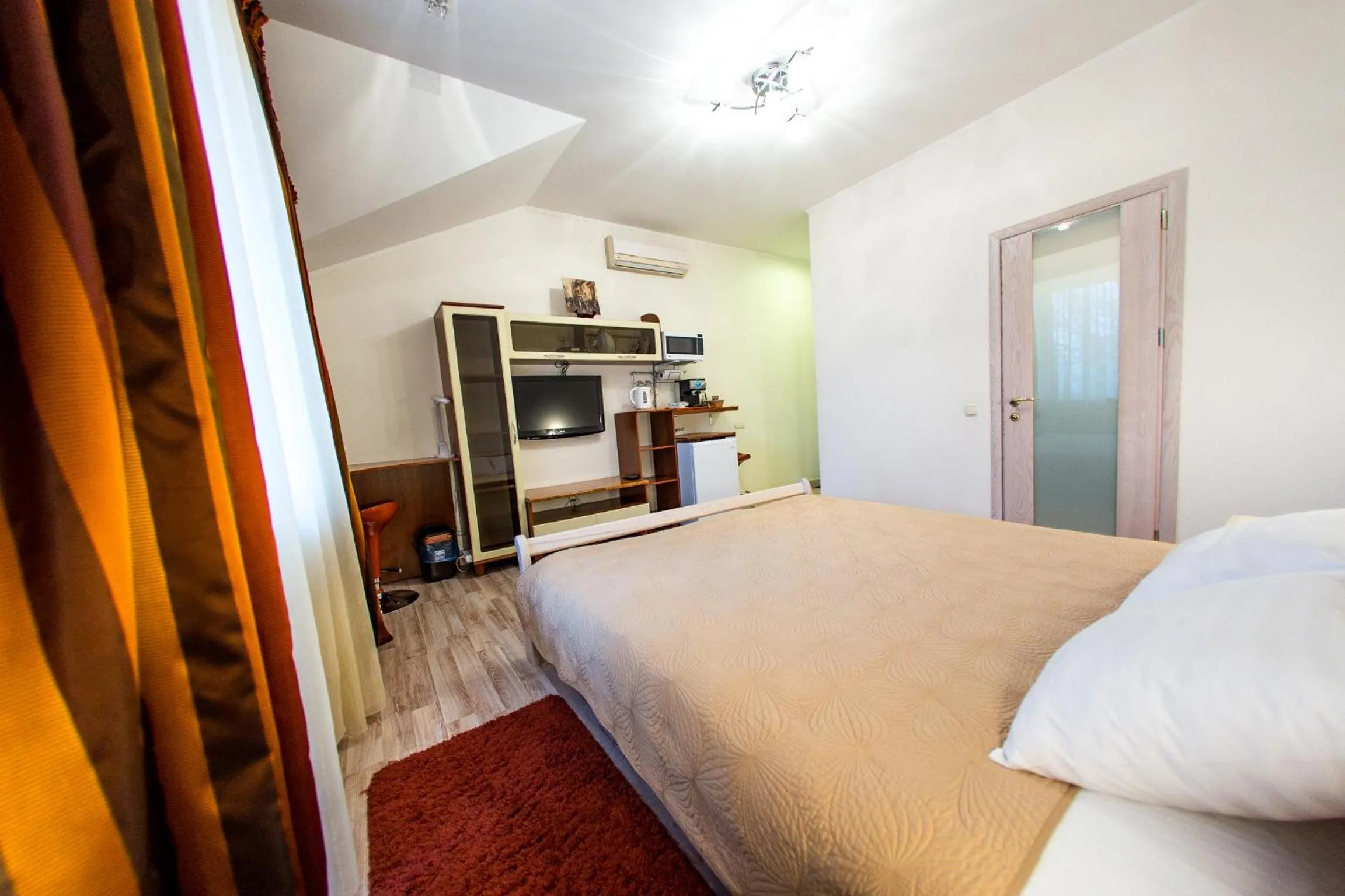 Photo of the whole room, Bed in ABC Apartments Business Class