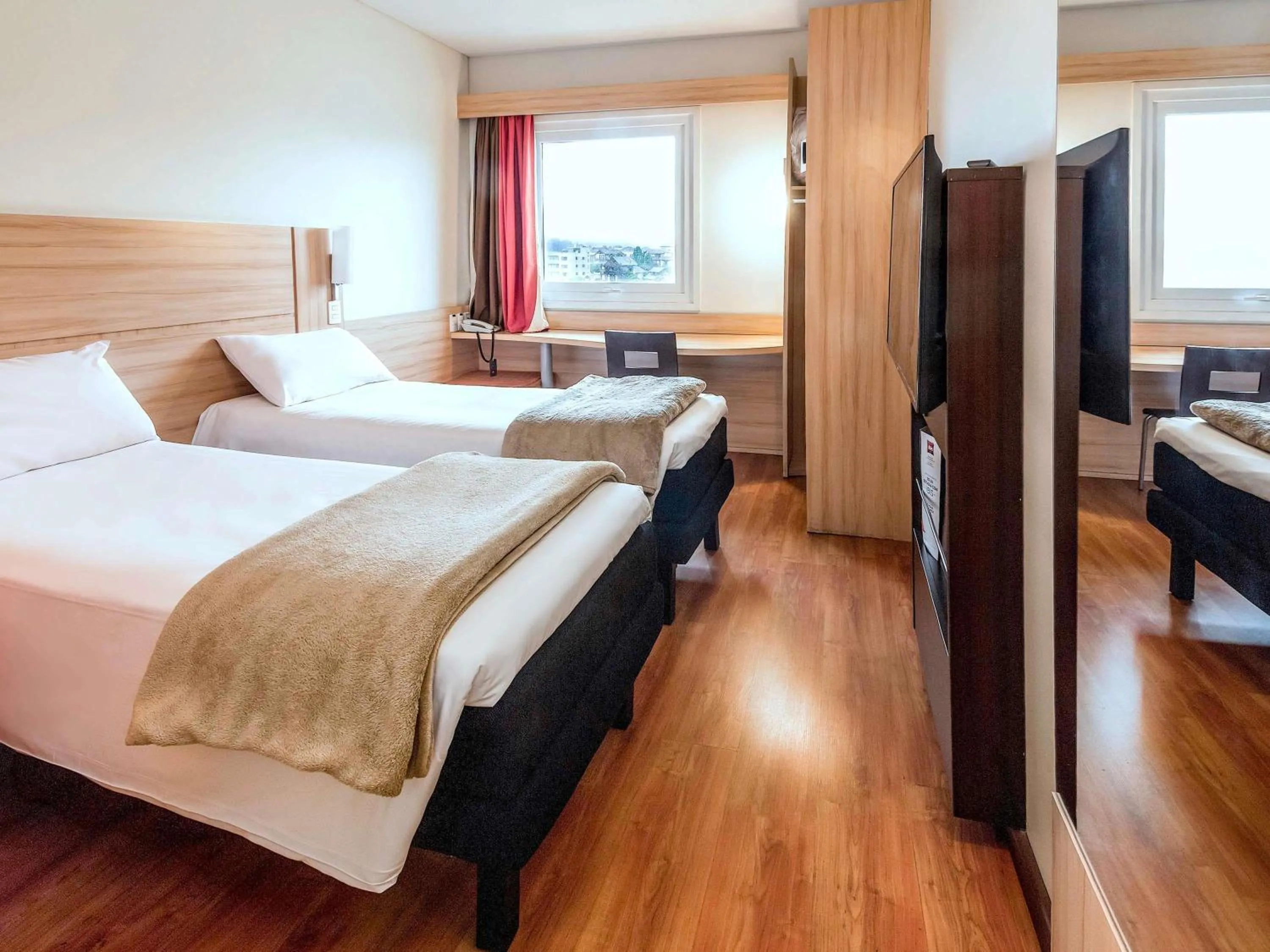 Bedroom, Bed in ibis Concepcion