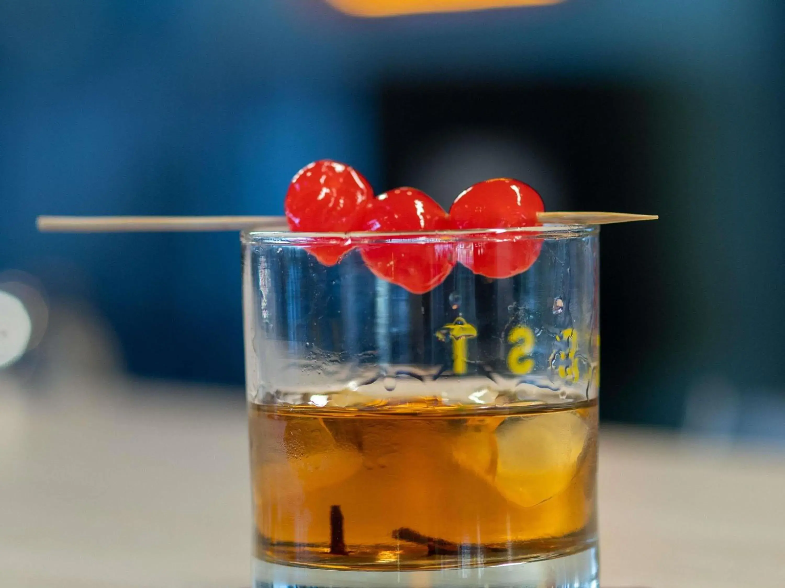 Lounge or bar in ibis Concepcion Lounge or bar in ibis Concepcion