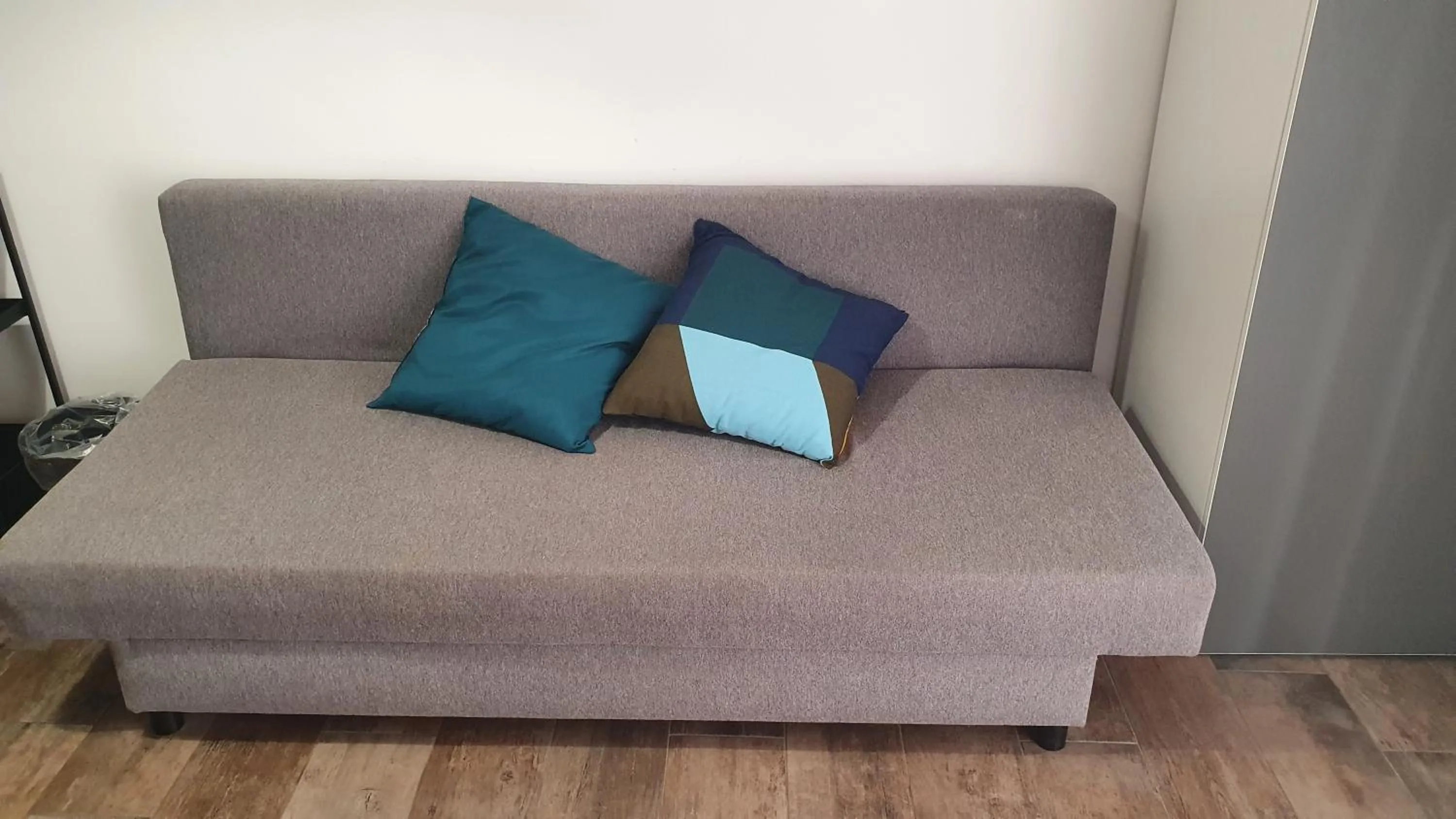 Seating area in Hercules House - Il riposo degli Eroi