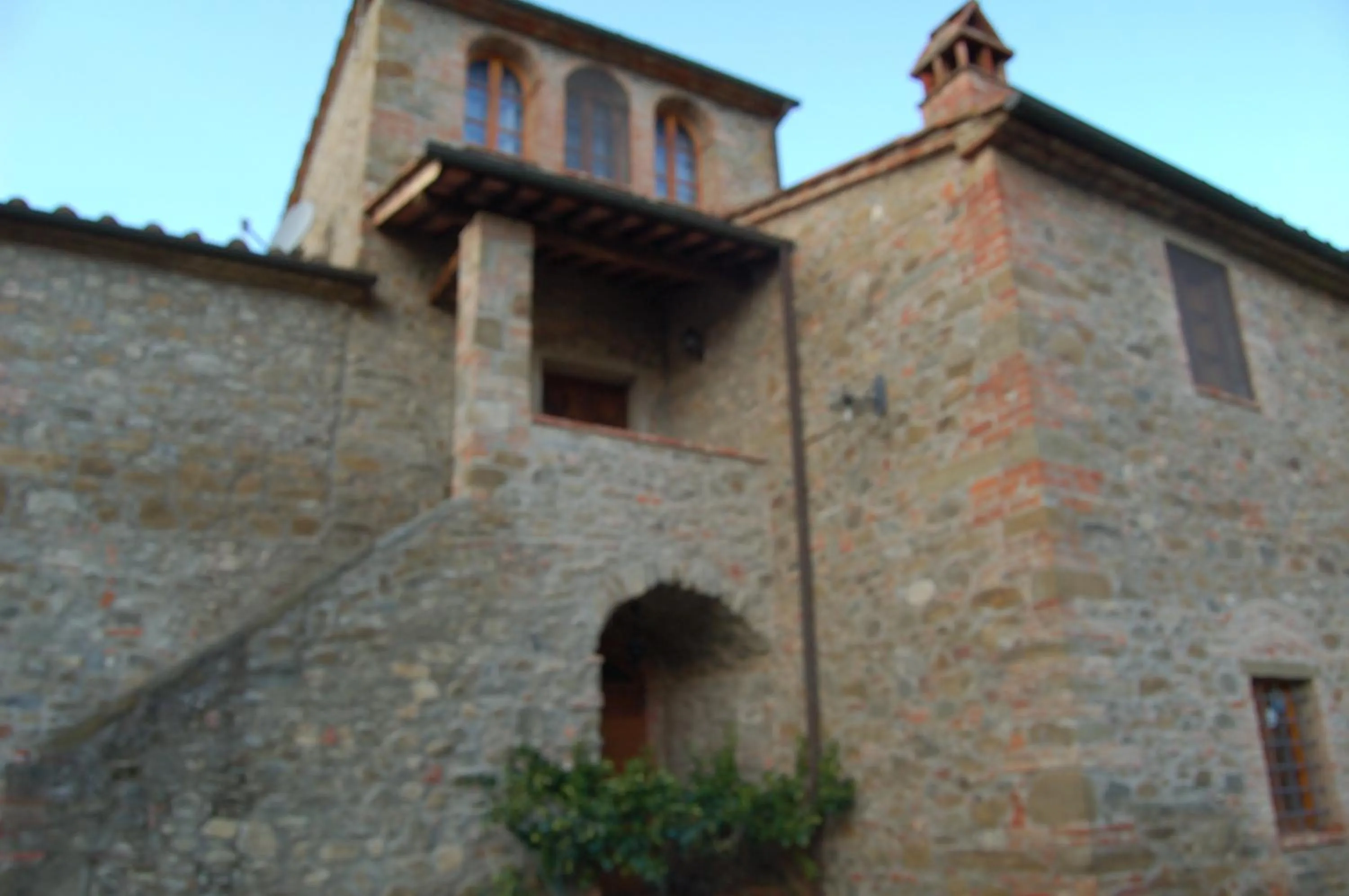 Facade/entrance in Borgo Nuovo San Martino