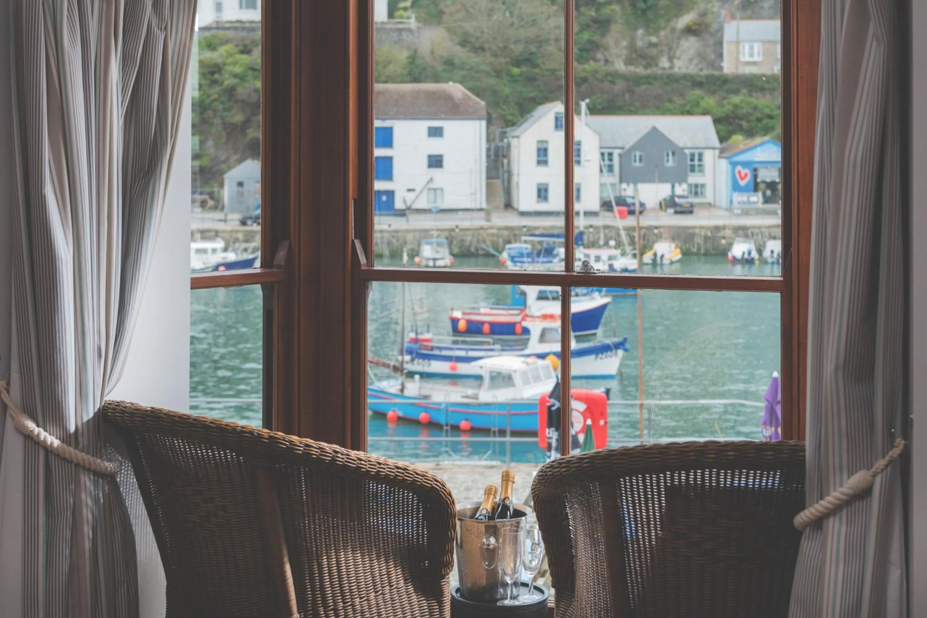 Sea view in Harbour Inn