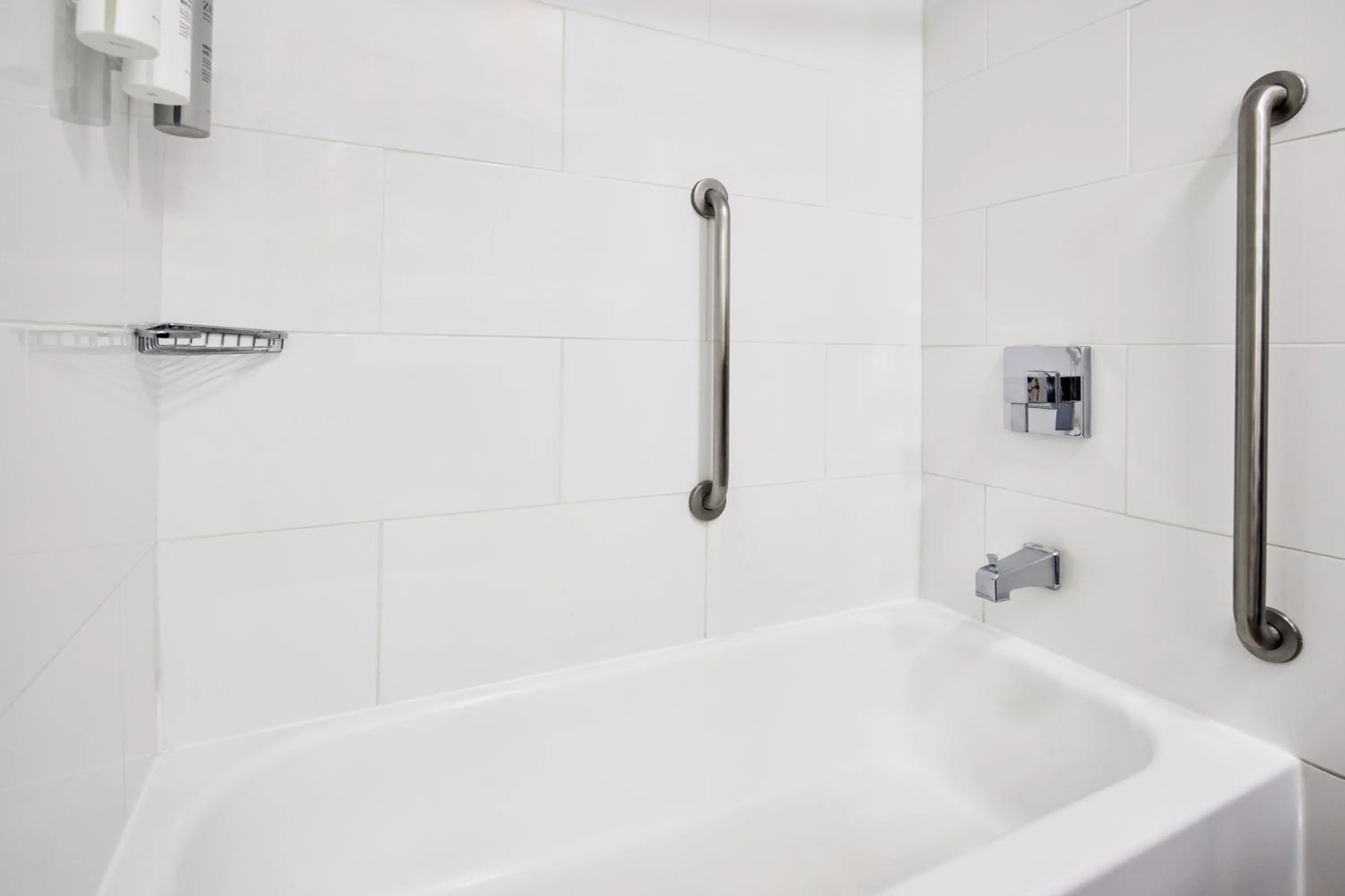 Bathroom in Hampton Inn Taos