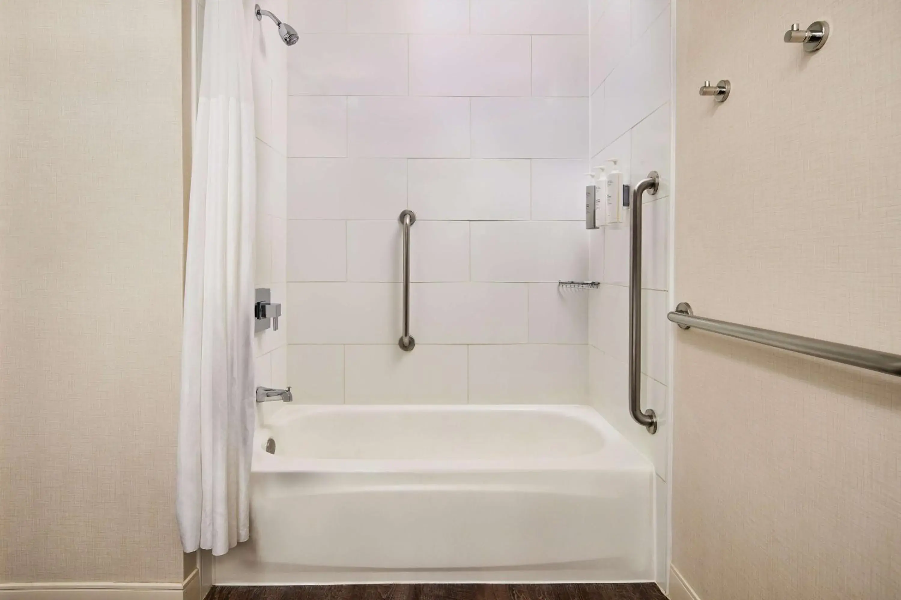 Bathroom in Hampton Inn Taos Bathroom in Hampton Inn Taos