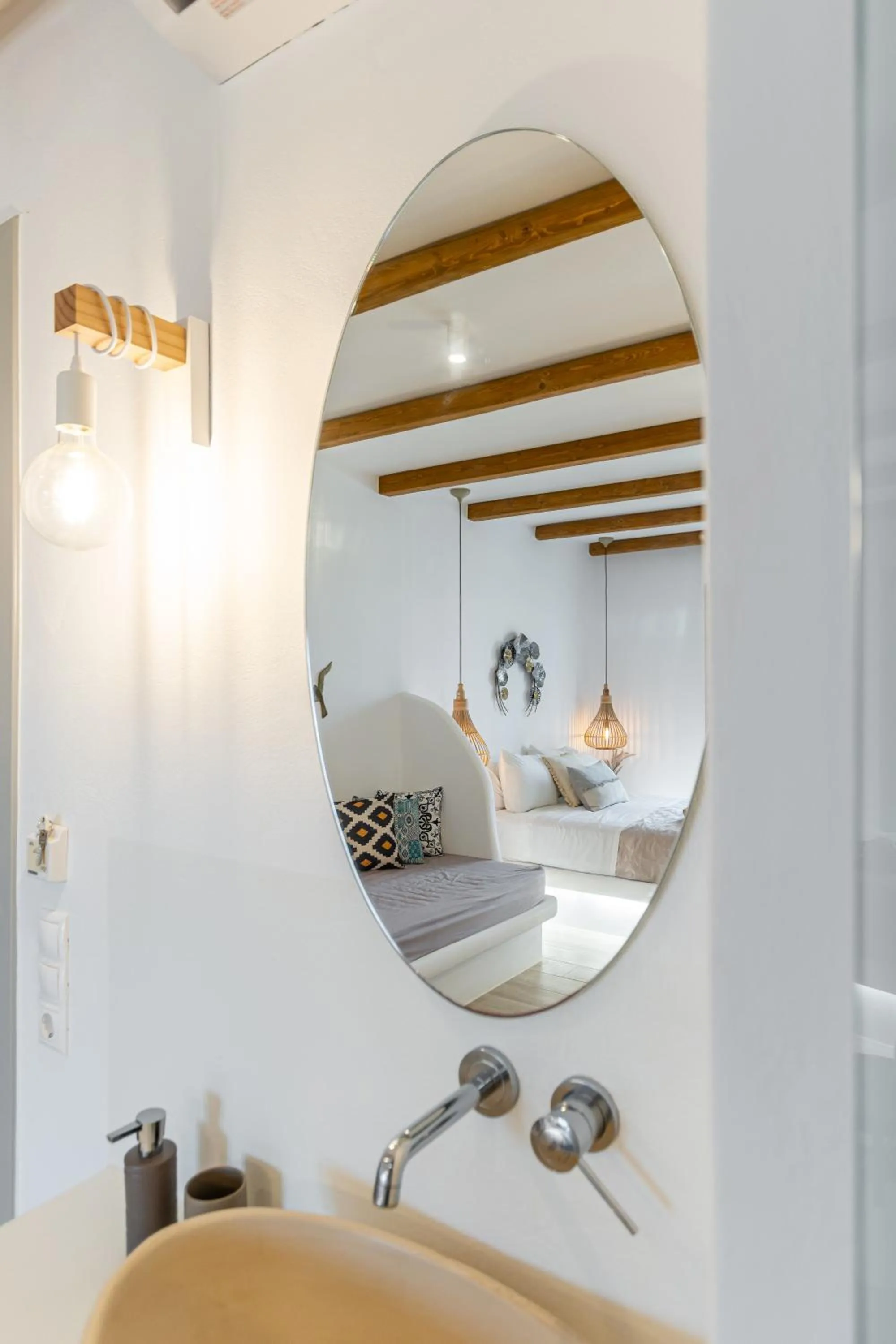 Shower in Marine Dream