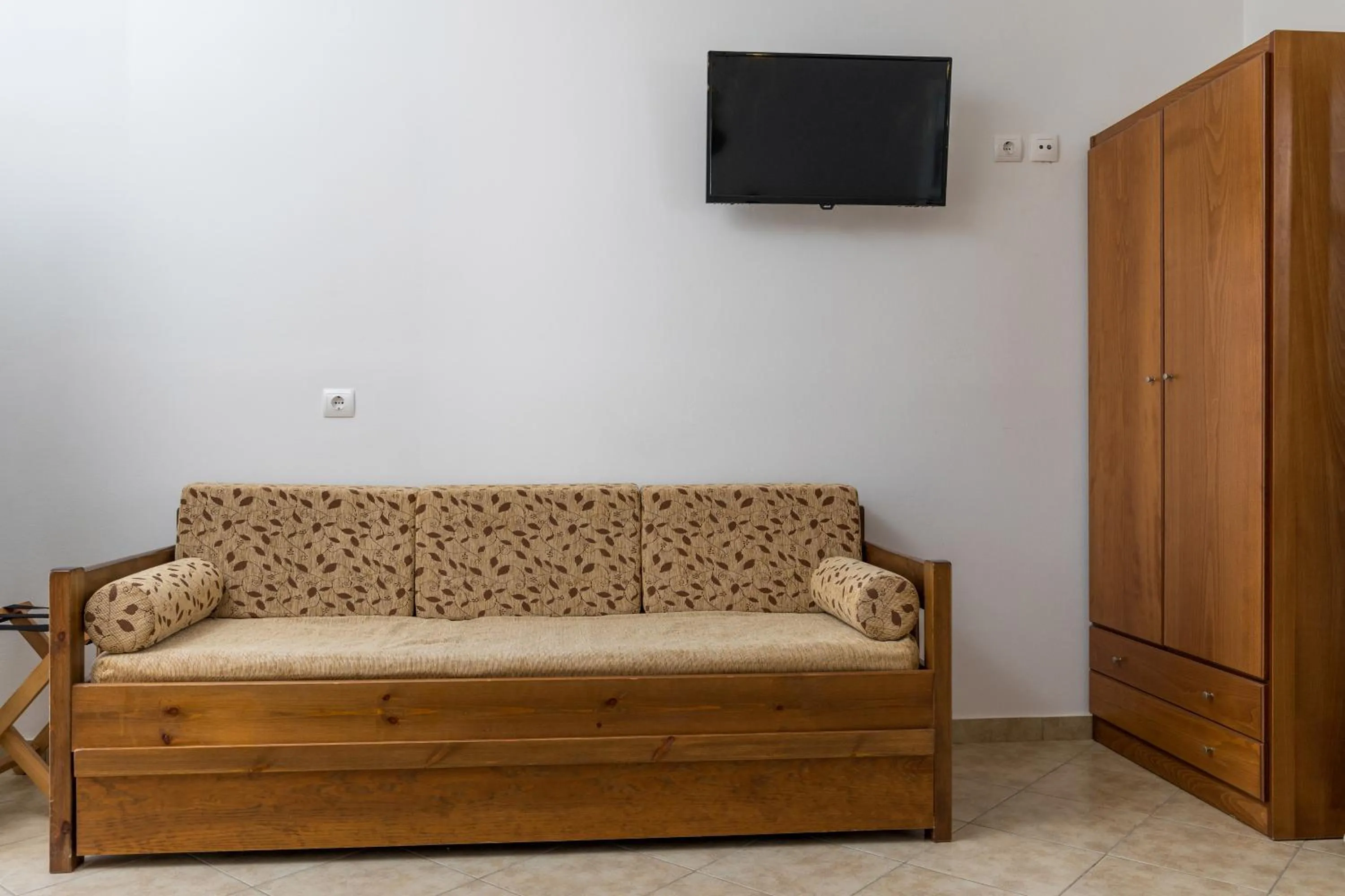 Communal lounge/ TV room in Marine Dream