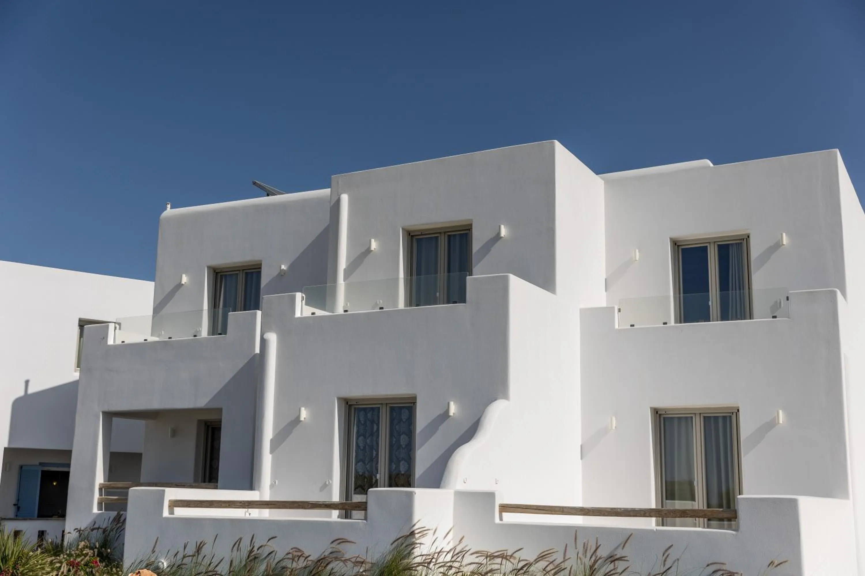 Property building in Marine Dream