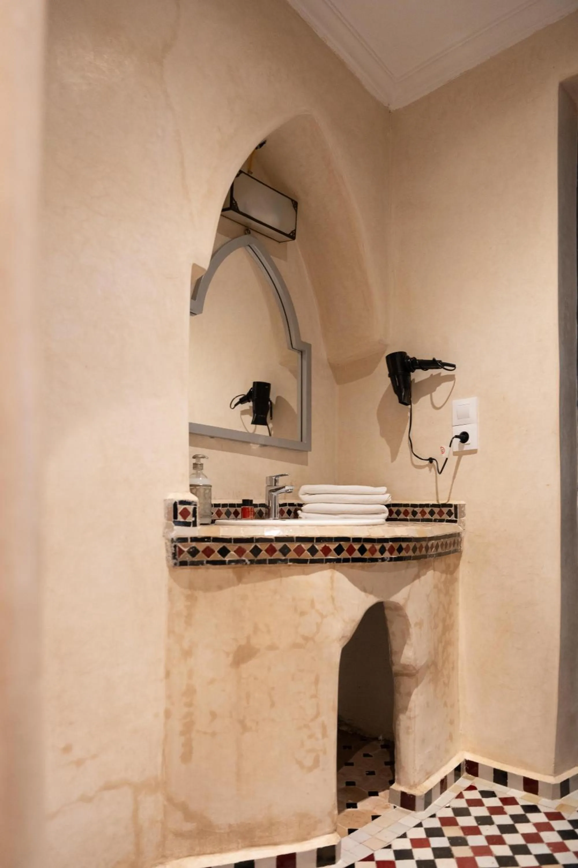 Bathroom in The Central House Marrakech Medina