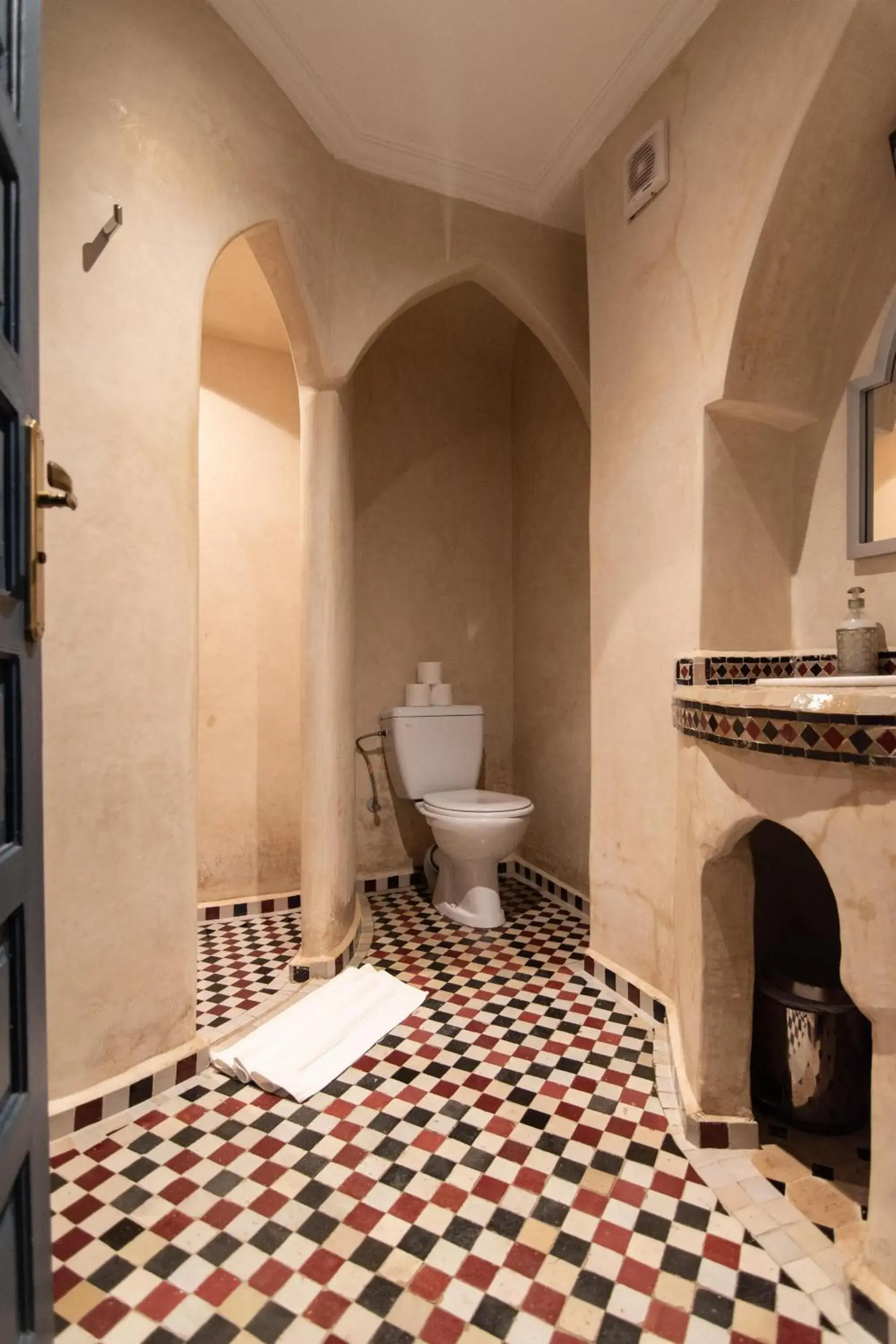 Bathroom in The Central House Marrakech Medina Bathroom in The Central House Marrakech Medina