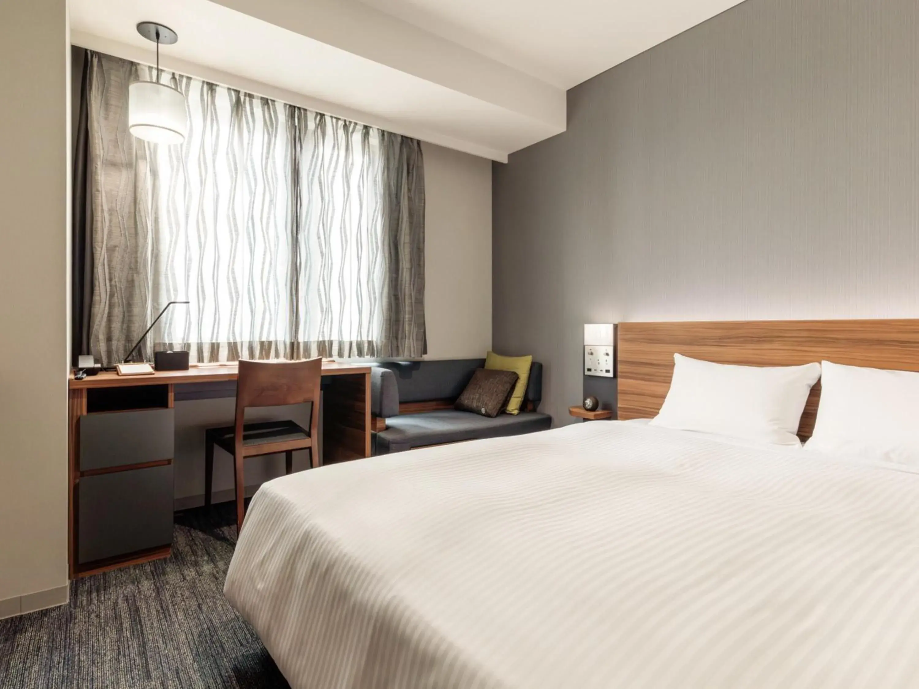 Photo of the whole room, Bed in Nishitetsu Hotel Croom Nagoya Photo of the whole room, Bed in Nishitetsu Hotel Croom Nagoya