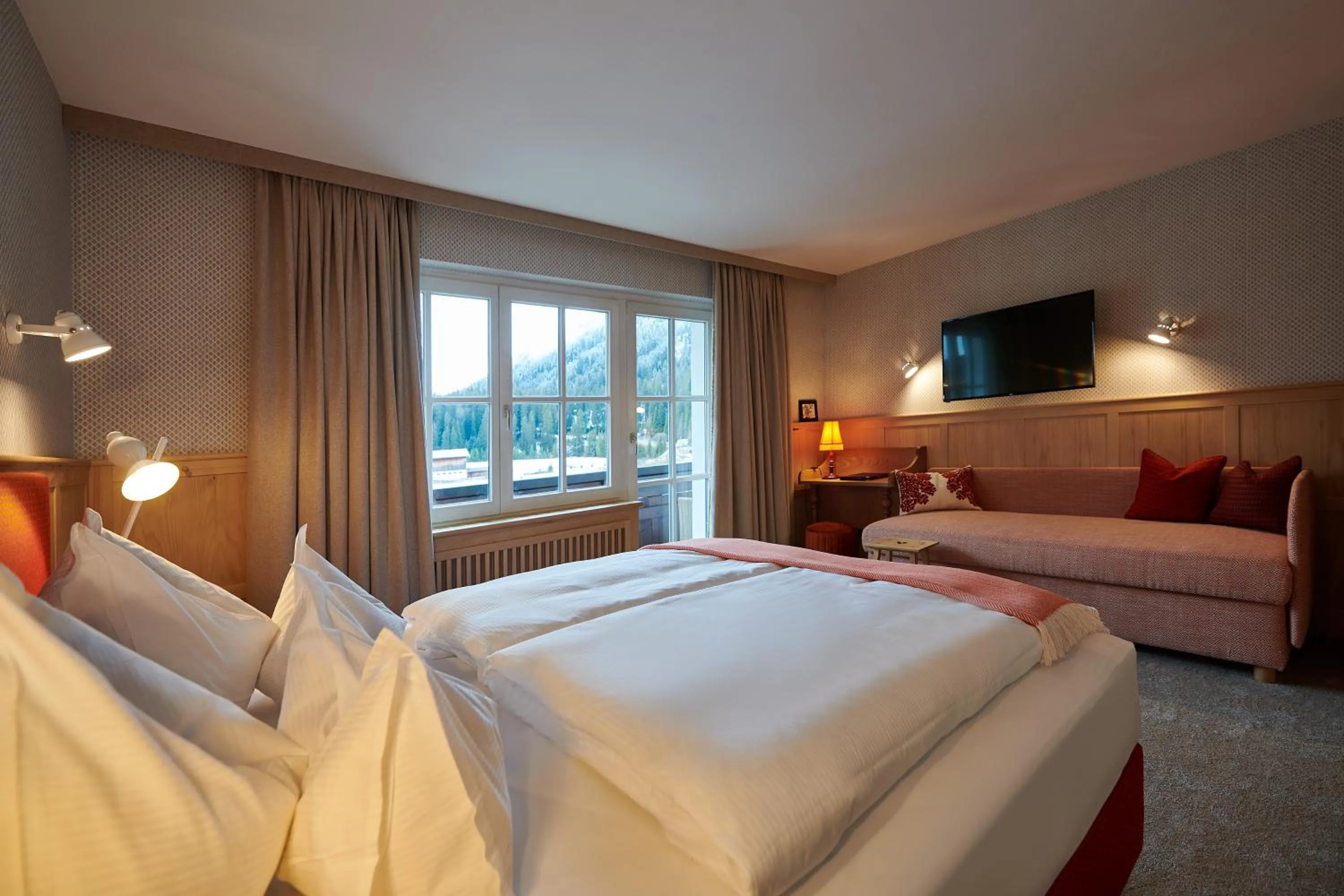 Bed in Boutique-Hotel Schmelzhof