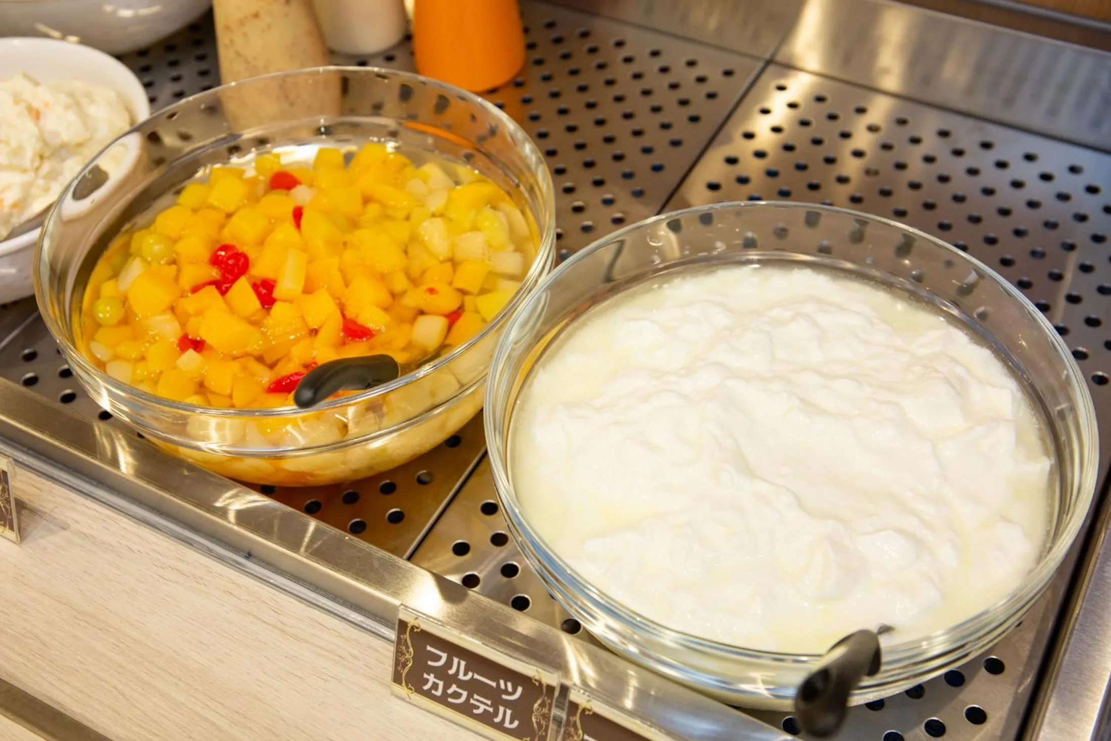 Buffet breakfast in Kuretake Inn Nankai Sakai-Ekimae