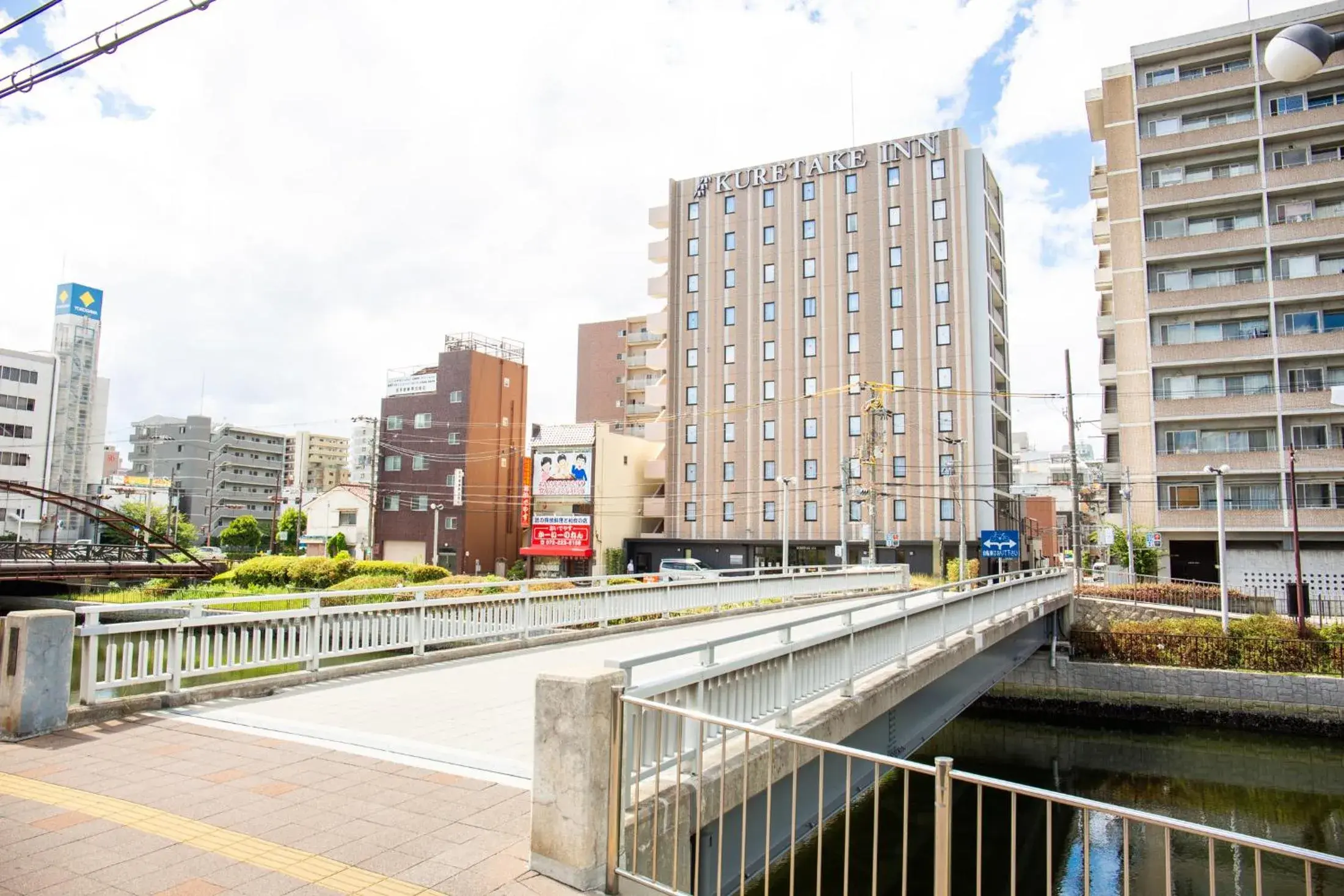 Property building in Kuretake Inn Nankai Sakai-Ekimae Property building in Kuretake Inn Nankai Sakai-Ekimae