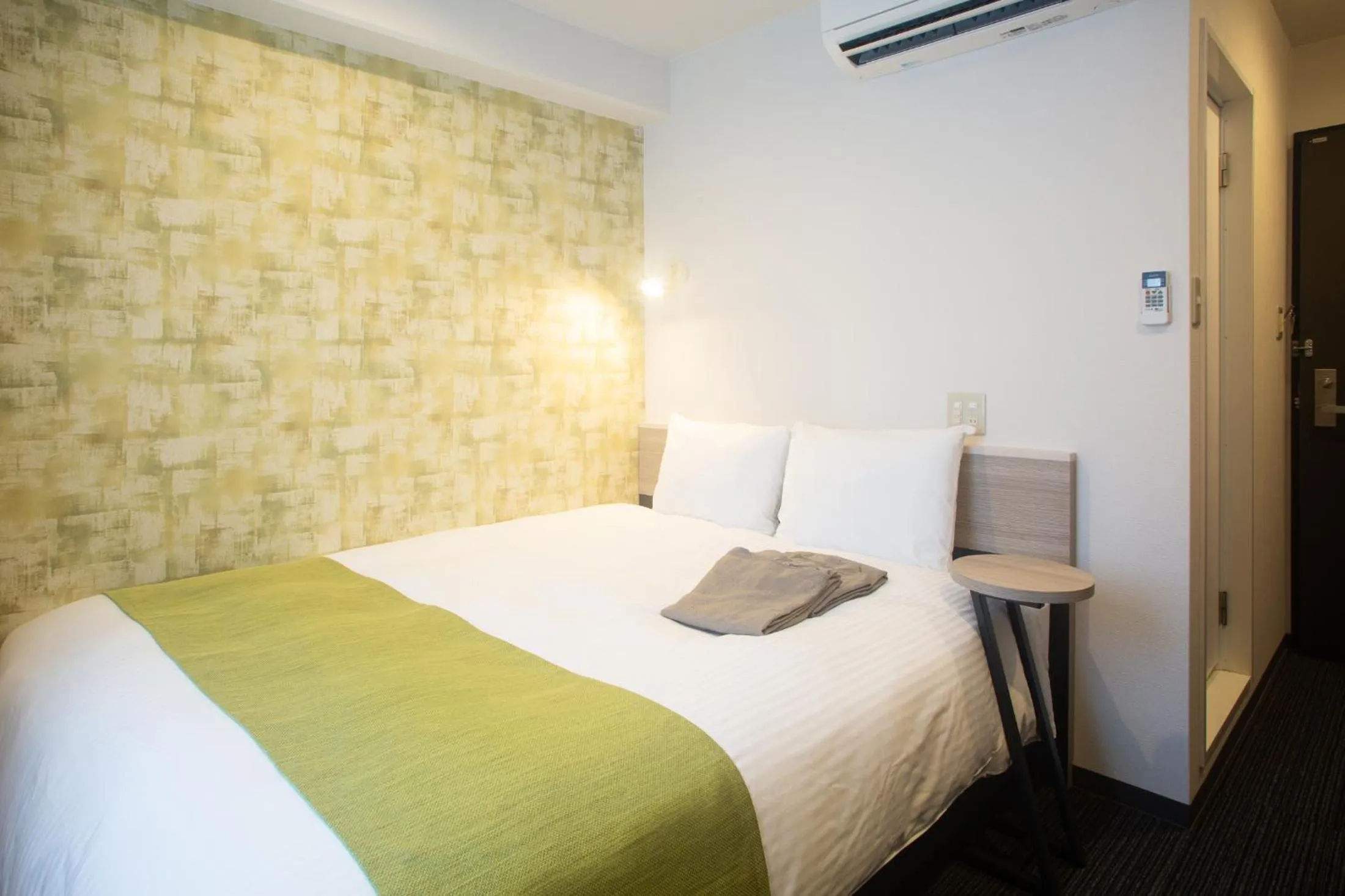 Bedroom, Bed in Kuretake Inn Nankai Sakai-Ekimae