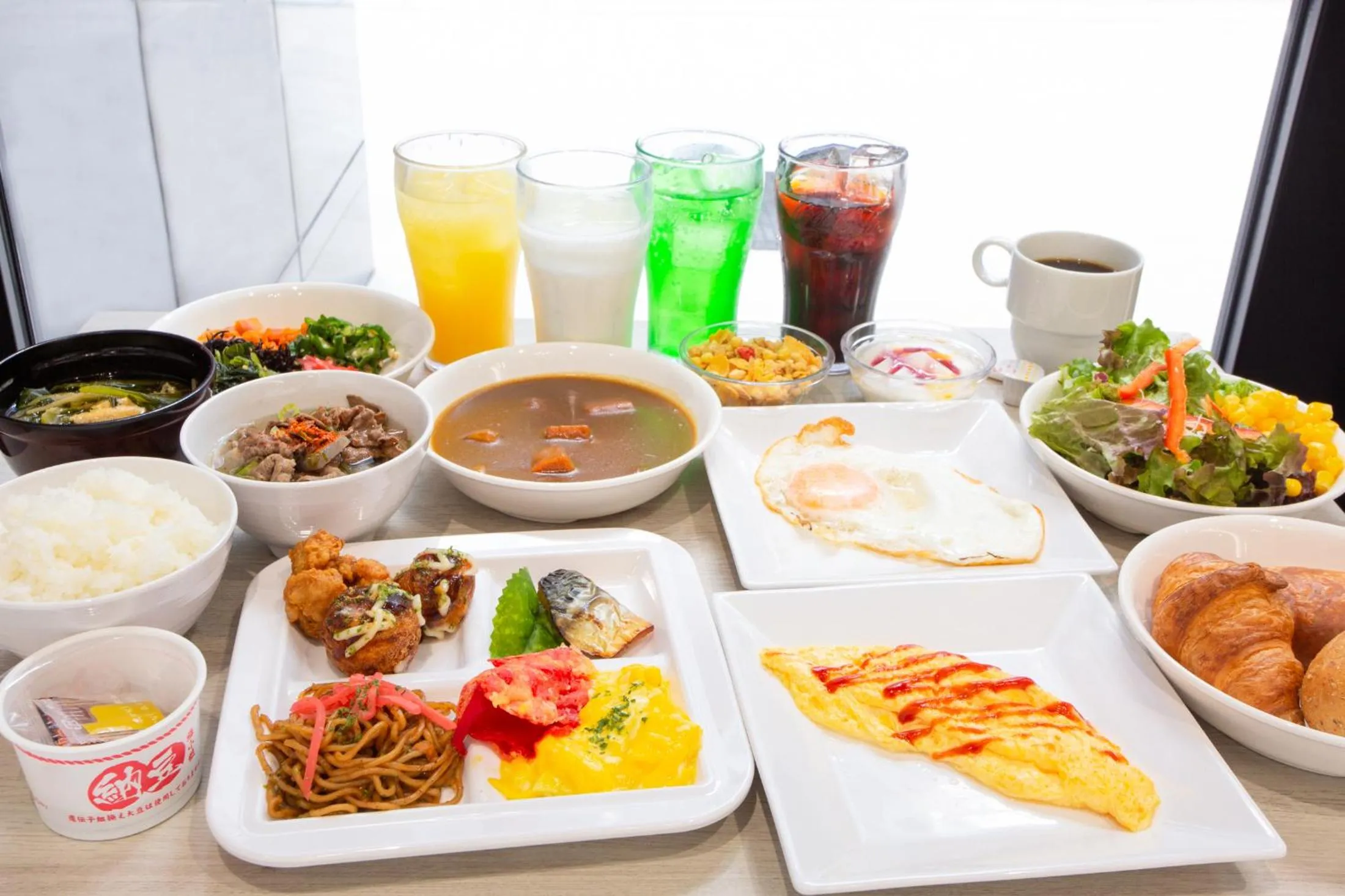 Buffet breakfast in Kuretake Inn Osaka Midousuji Hommachi