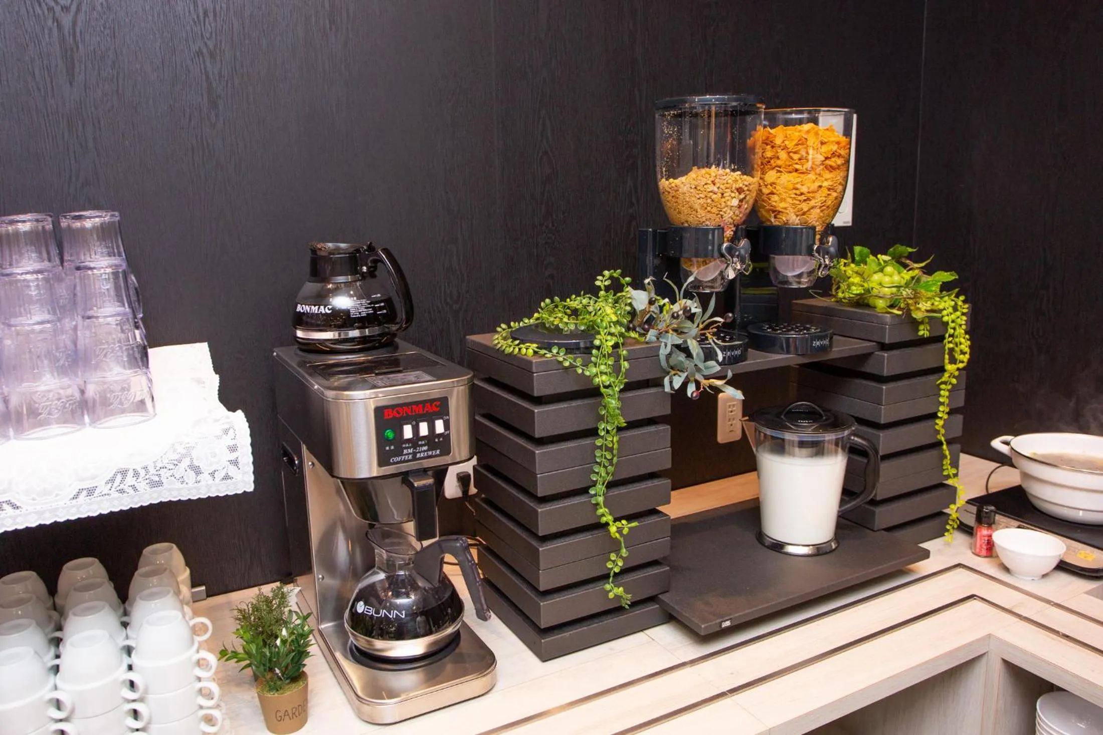 Buffet breakfast in Kuretake Inn Osaka Midousuji Hommachi