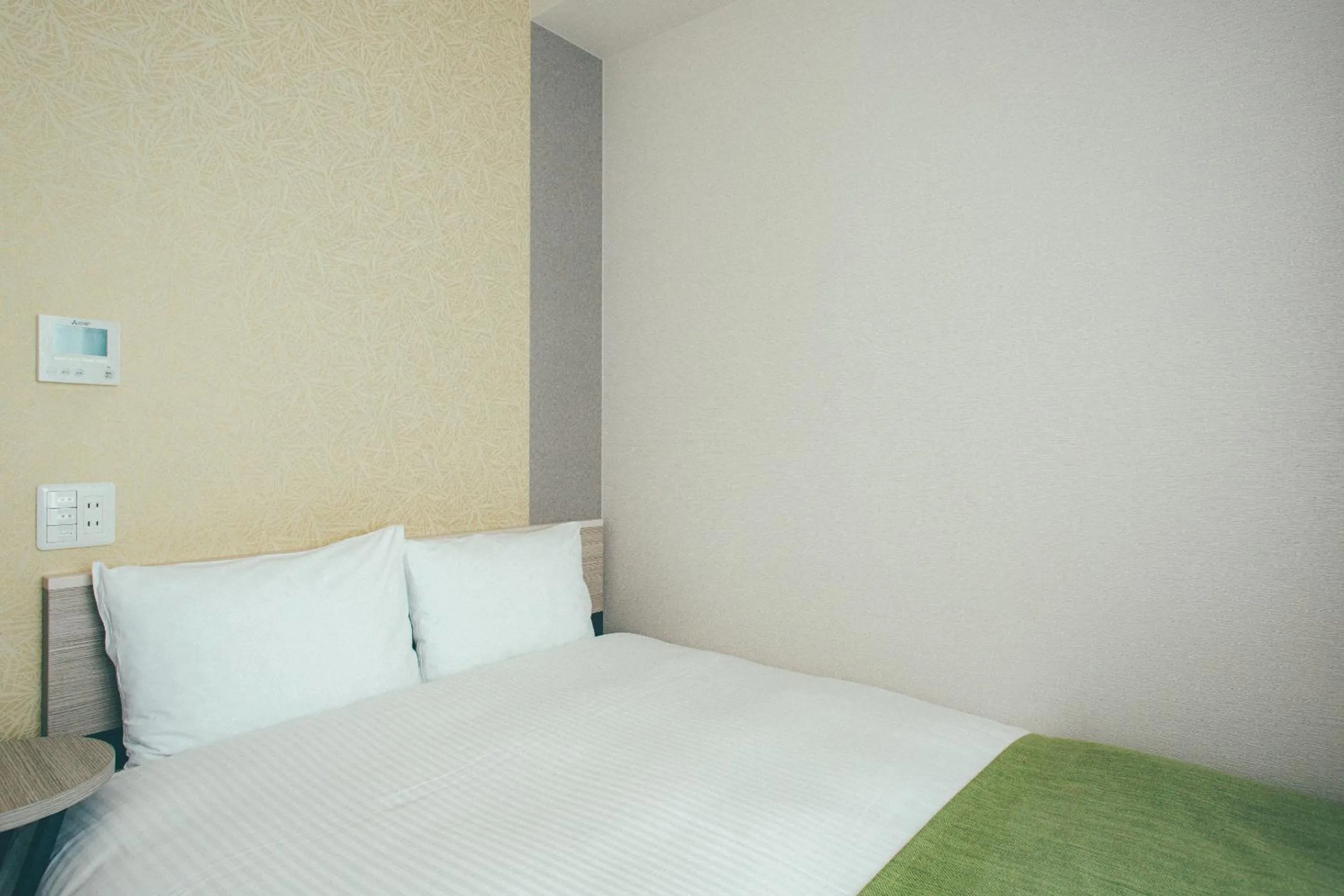 Bedroom, Bed in Kuretake Inn Osaka Midousuji Hommachi