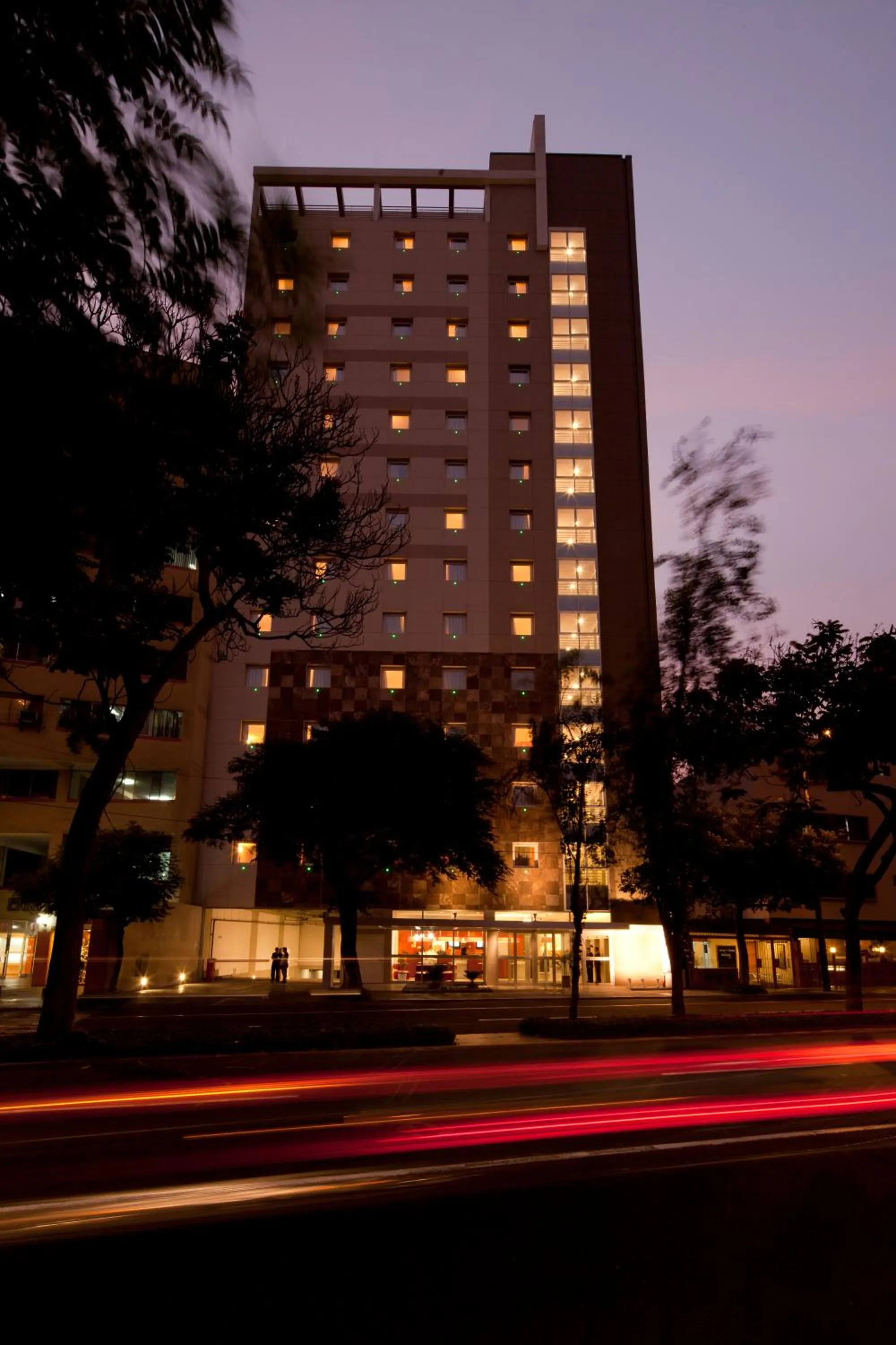 Facade/entrance in ibis Lima Larco Miraflores