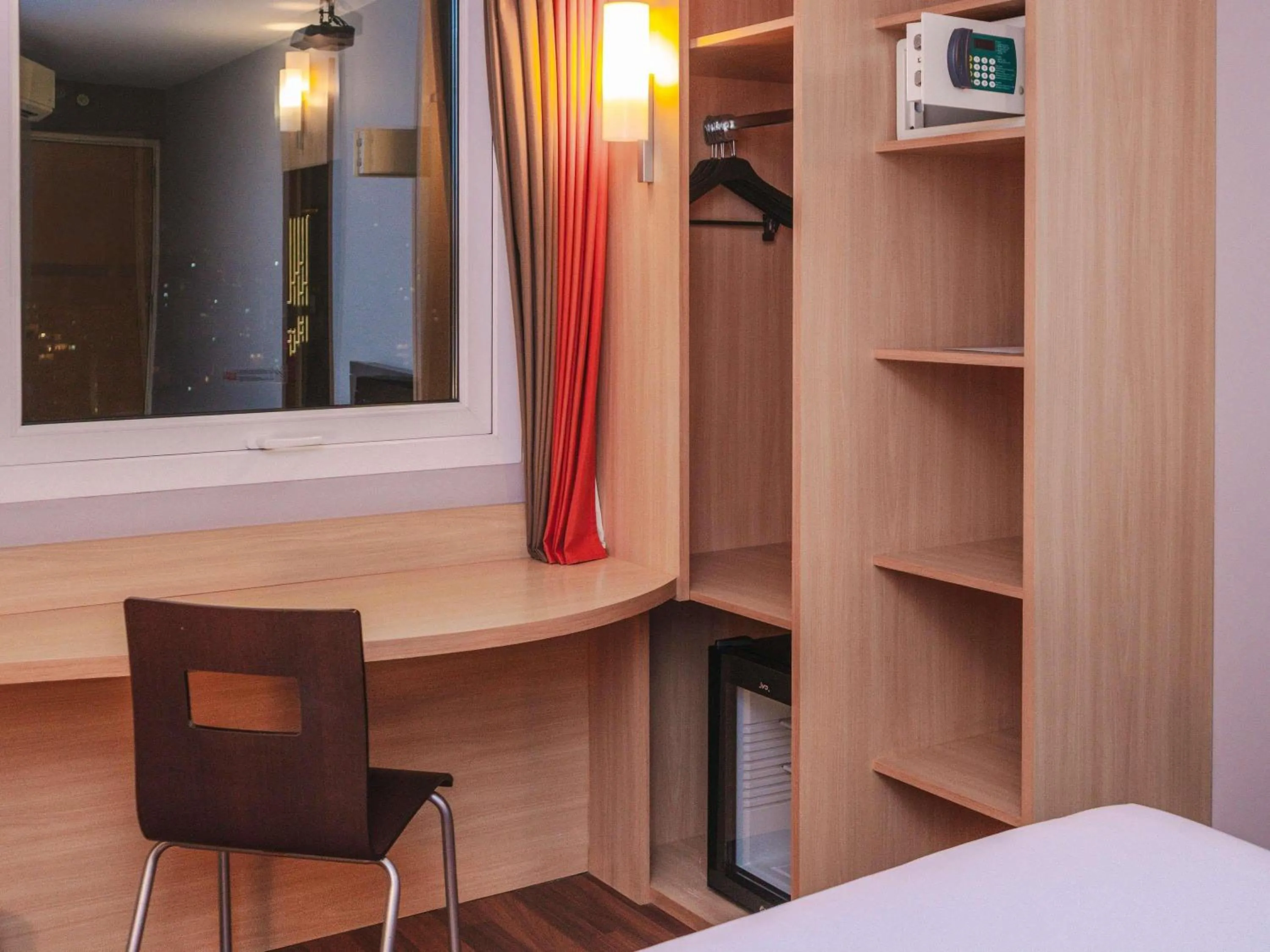 Bedroom, Bed in ibis Lima Larco Miraflores