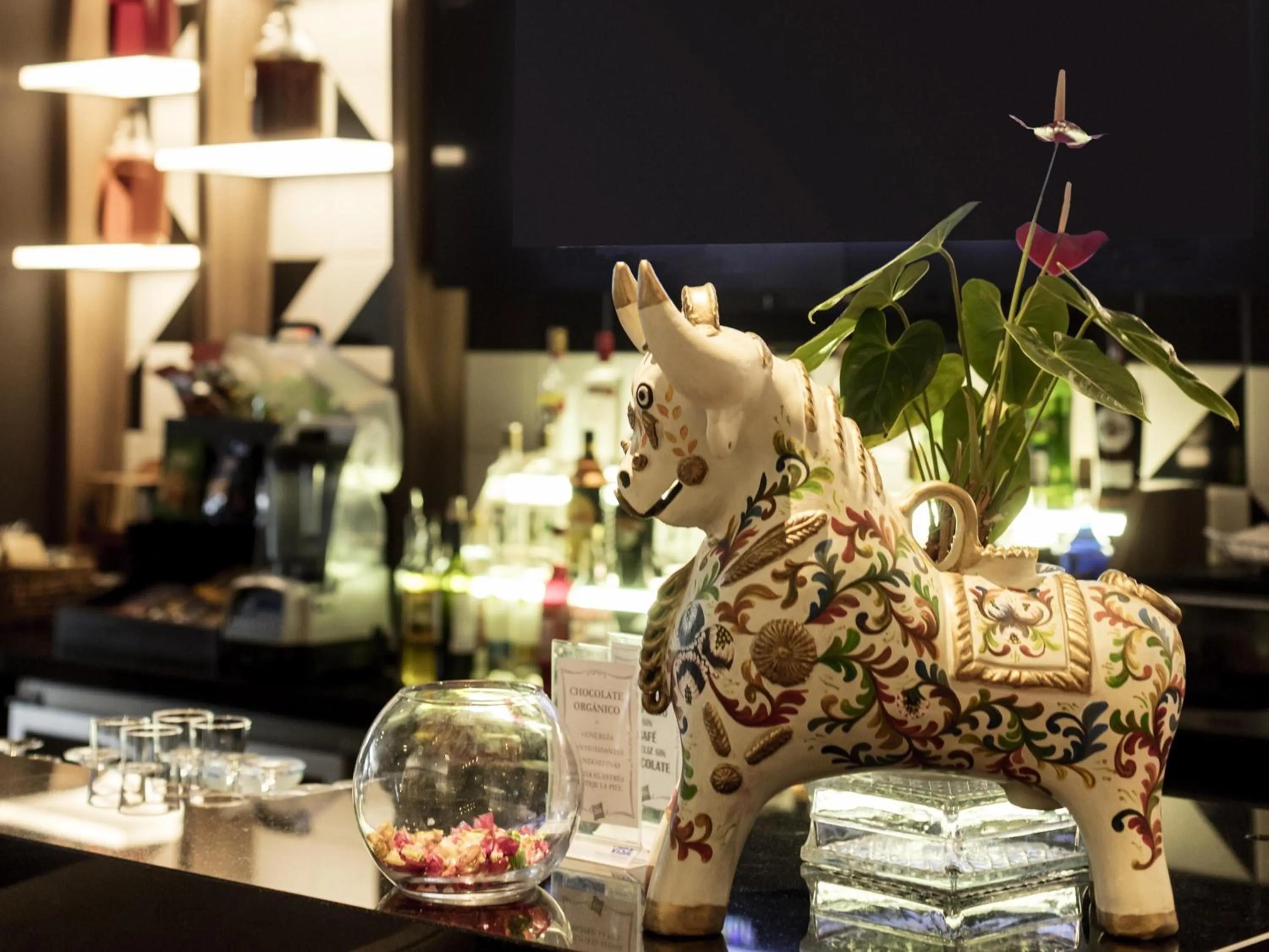 Lounge or bar in ibis Lima Larco Miraflores