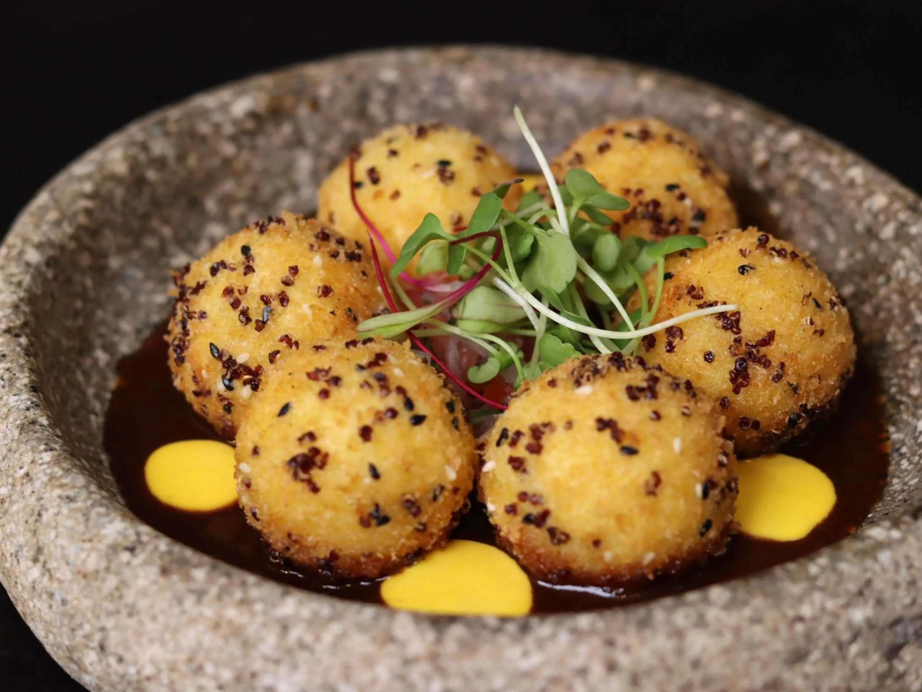 Restaurant/places to eat in ibis Lima Larco Miraflores