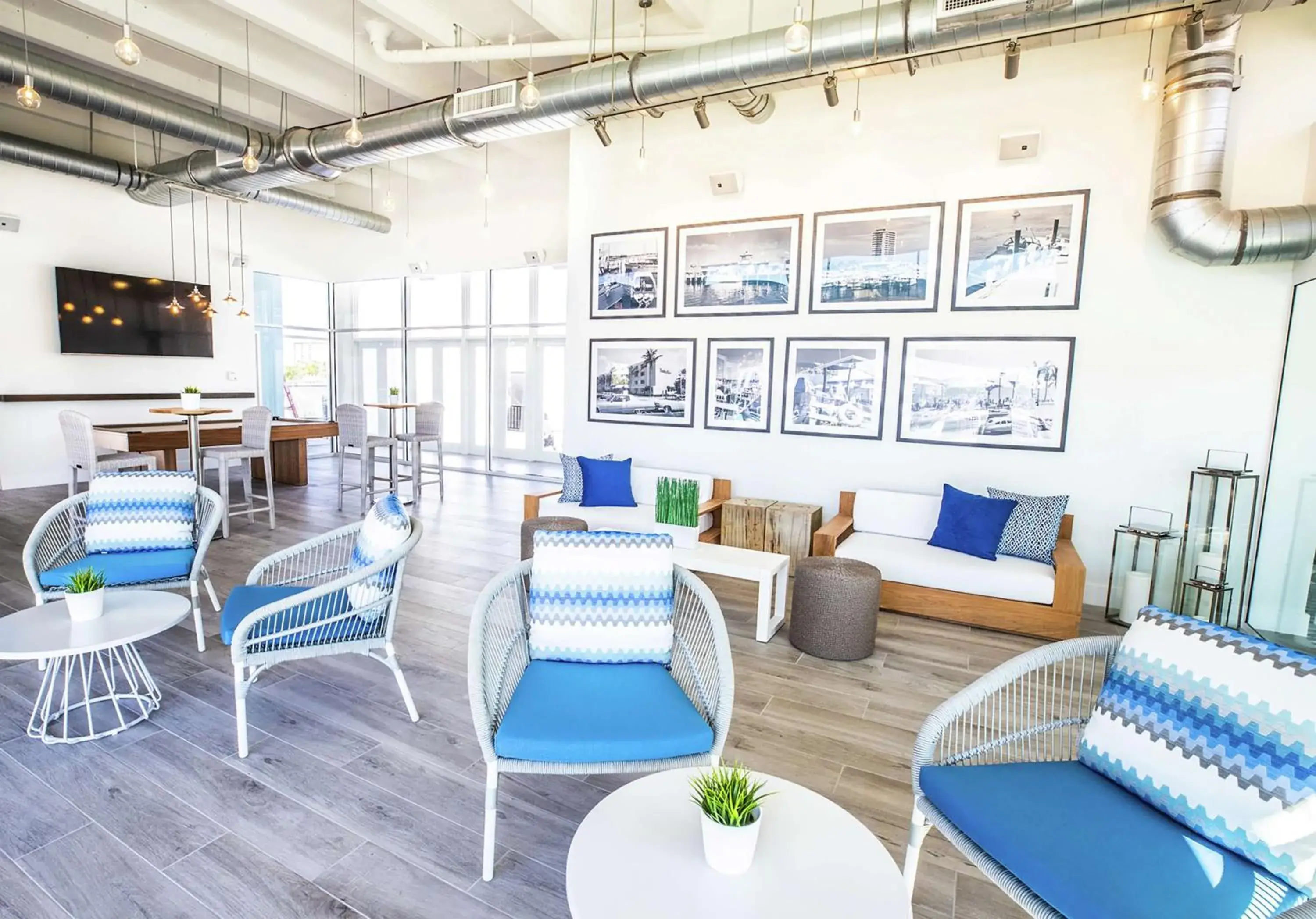 Restaurant/places to eat in Bahia Mar Fort Lauderdale Beach - DoubleTree by Hilton Restaurant/places to eat in Bahia Mar Fort Lauderdale Beach - DoubleTree by Hilton