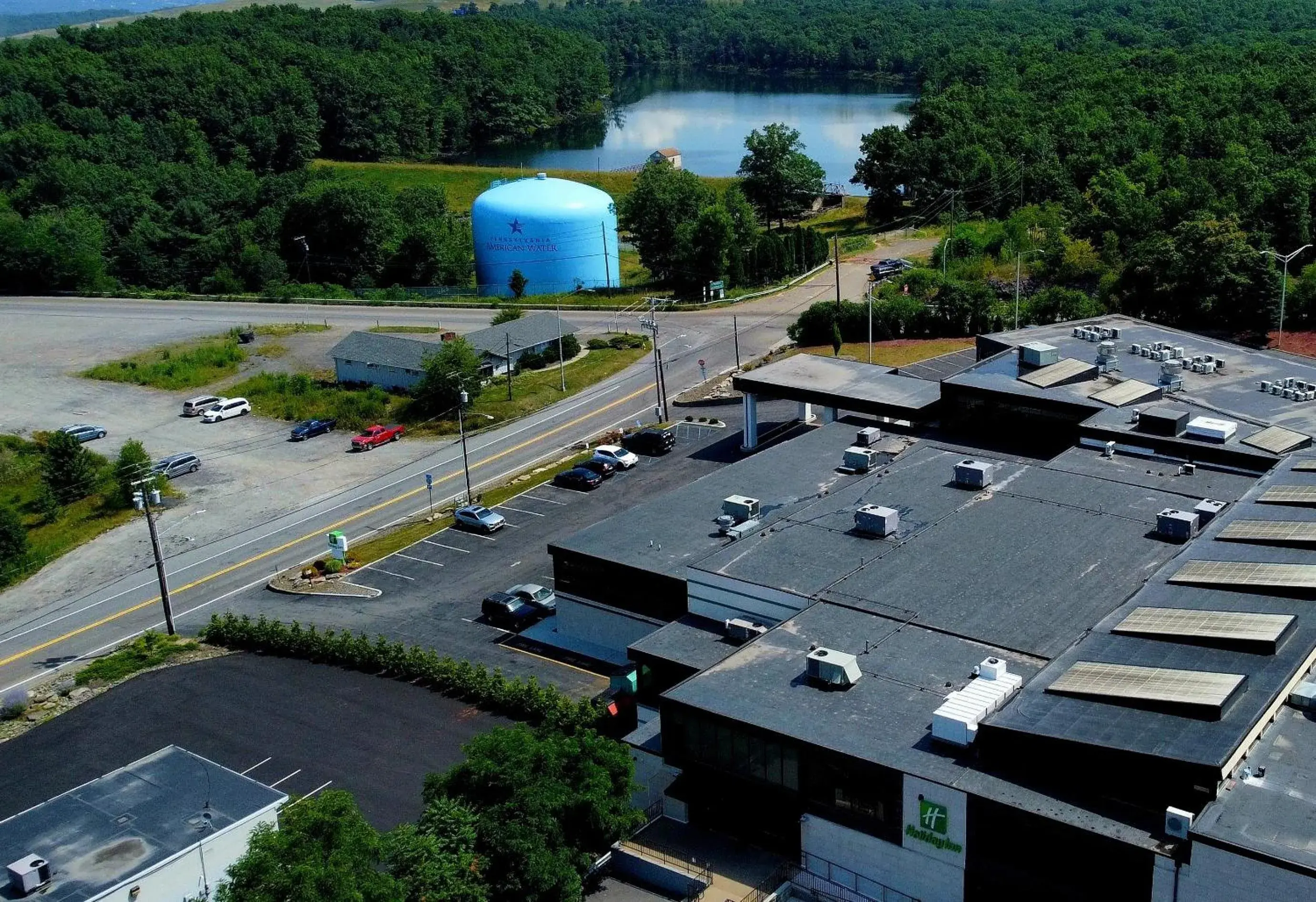 Property building in Holiday Inn Scranton East - Dunmore by IHG Property building in Holiday Inn Scranton East - Dunmore by IHG