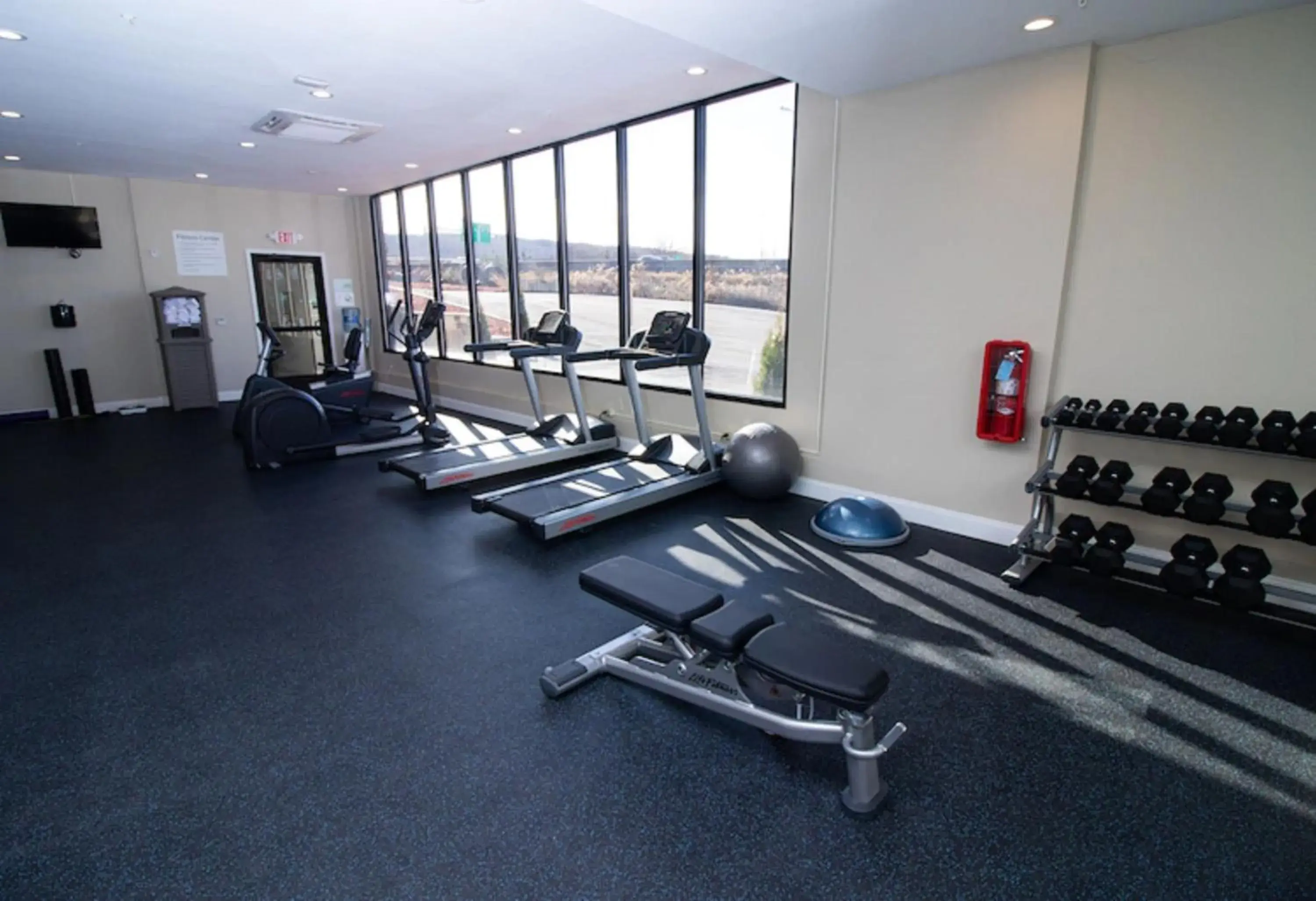 Fitness centre/facilities in Holiday Inn Scranton East - Dunmore by IHG Fitness centre/facilities in Holiday Inn Scranton East - Dunmore by IHG