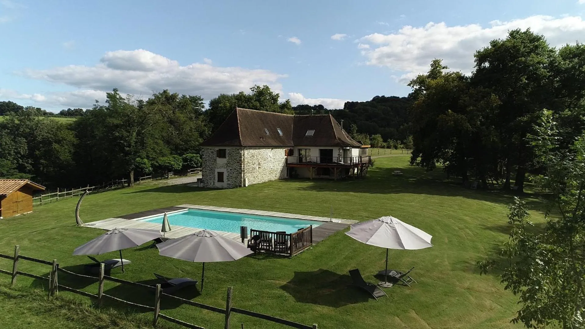 Garden in Chambres d hotes AZKENA