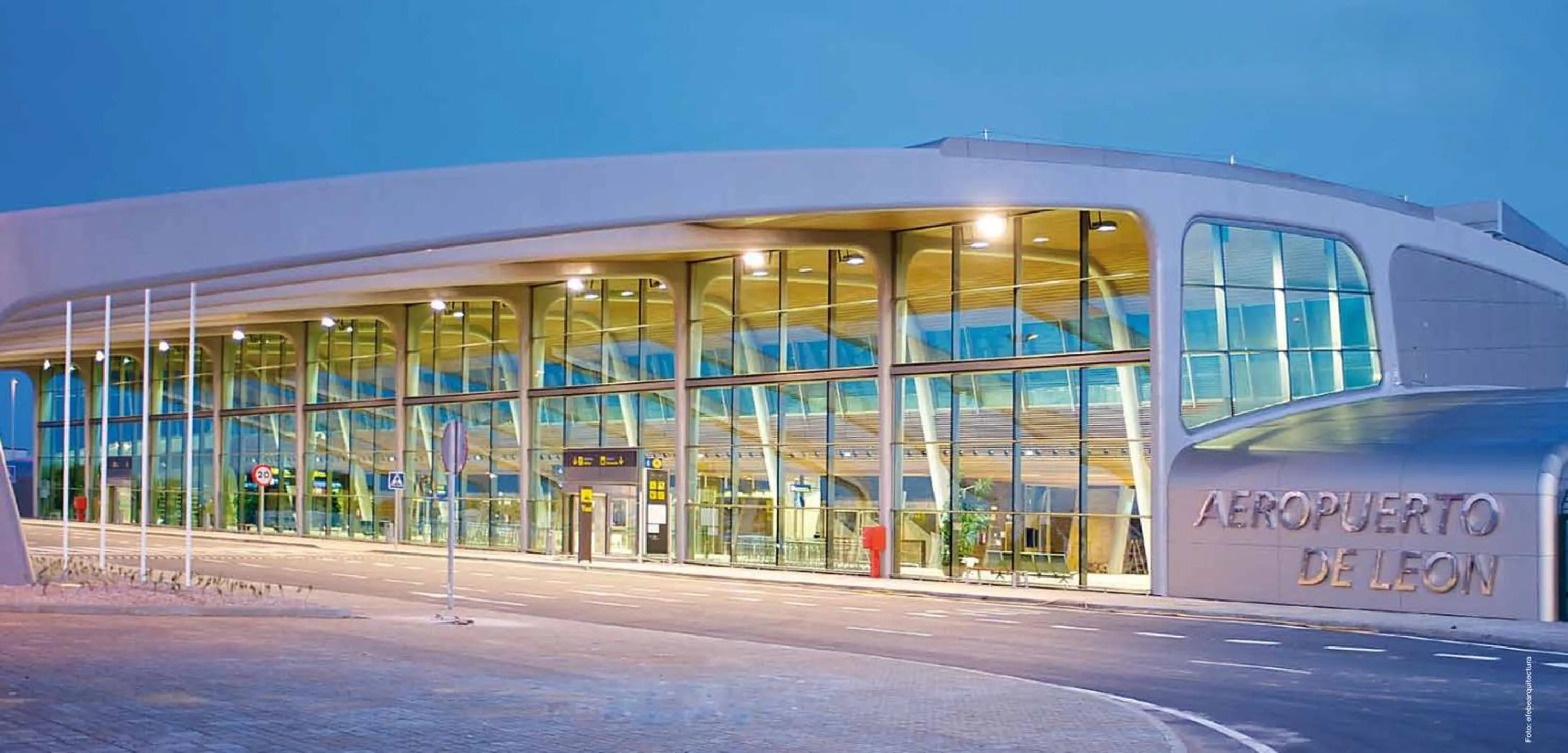 Off site in Entrevias Lodging - con Garaje y WIFI