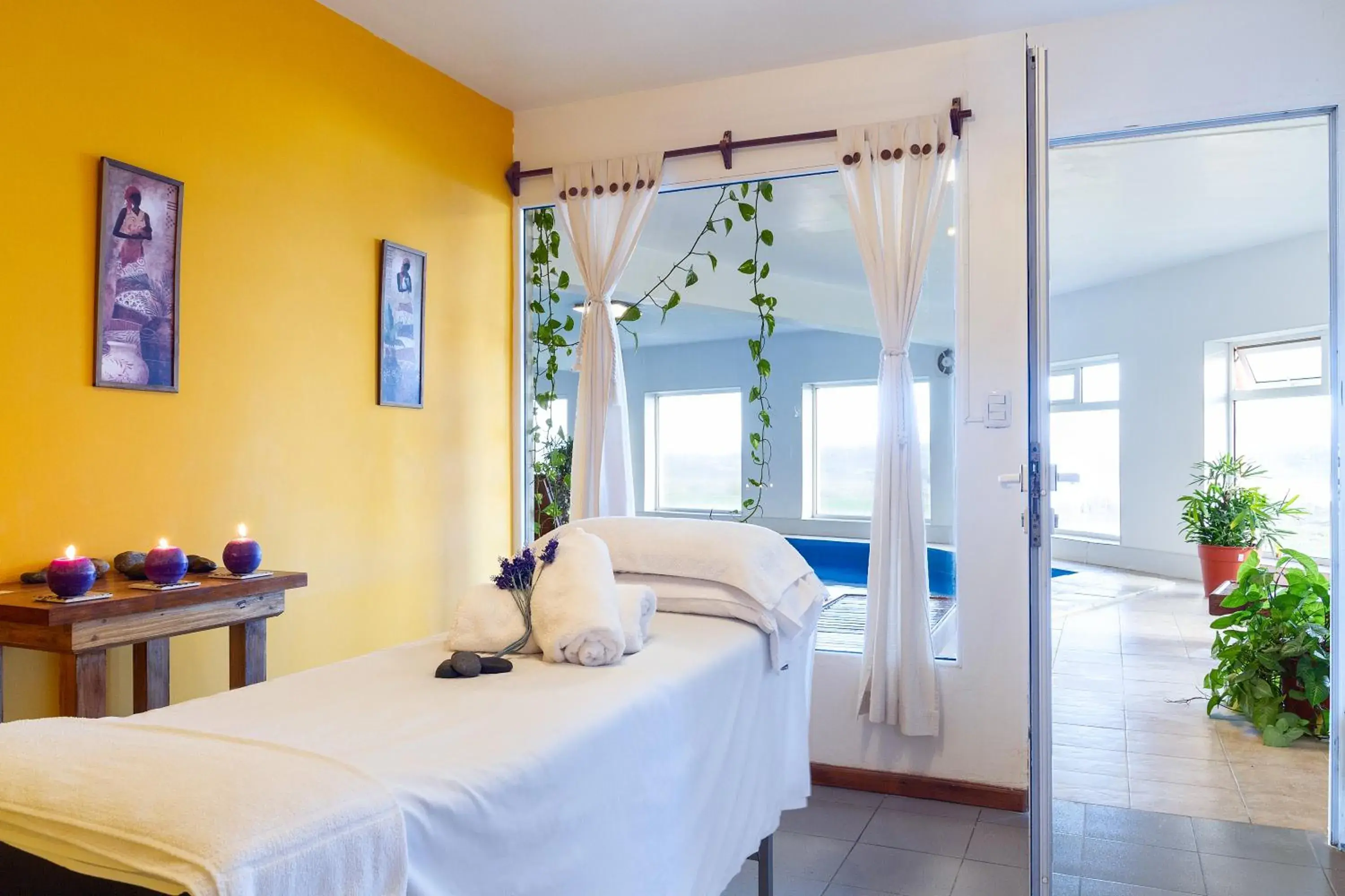 Bed in Aikendor Hotel Panorámico Bed in Aikendor Hotel Panorámico