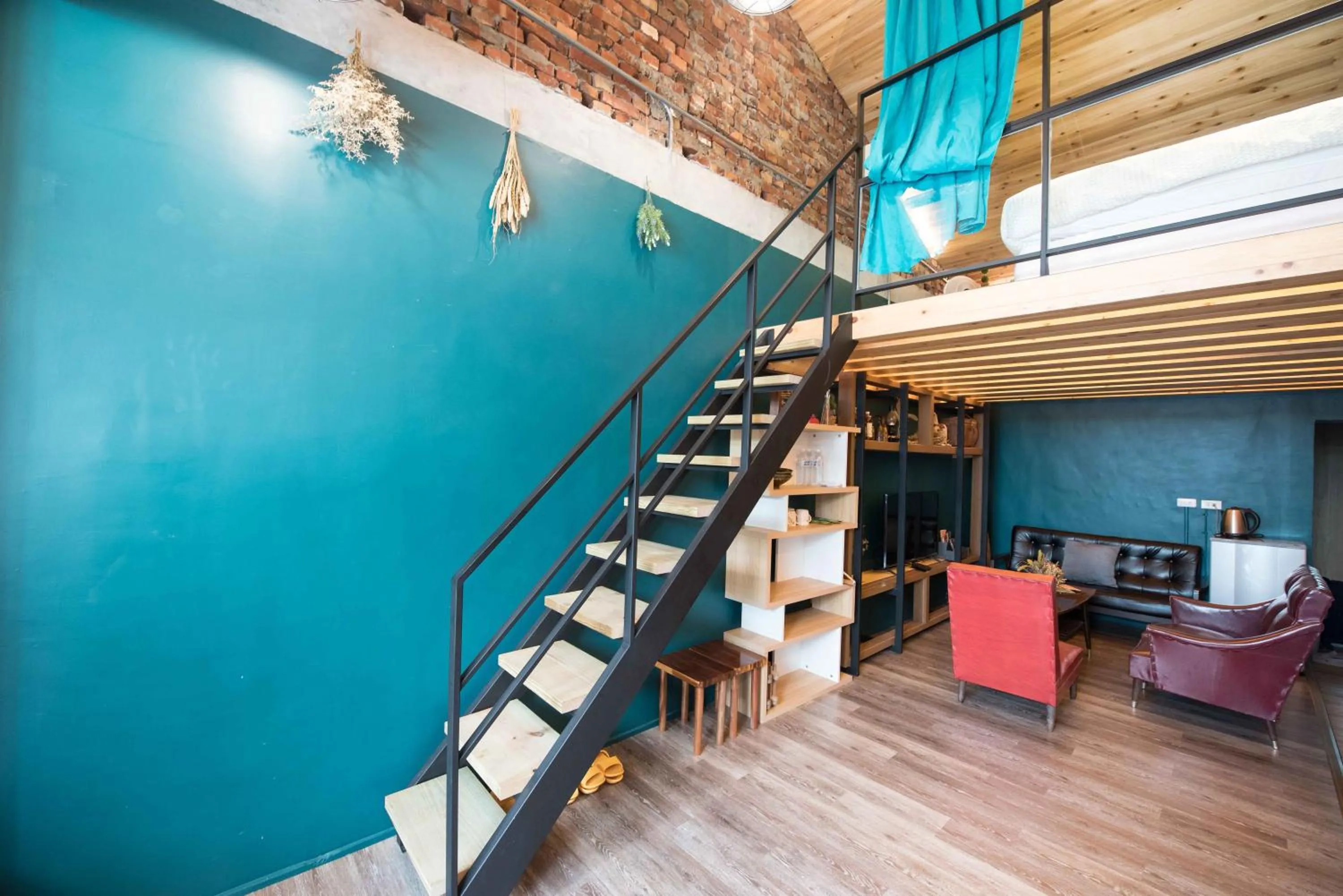 Small Bridge Good Home