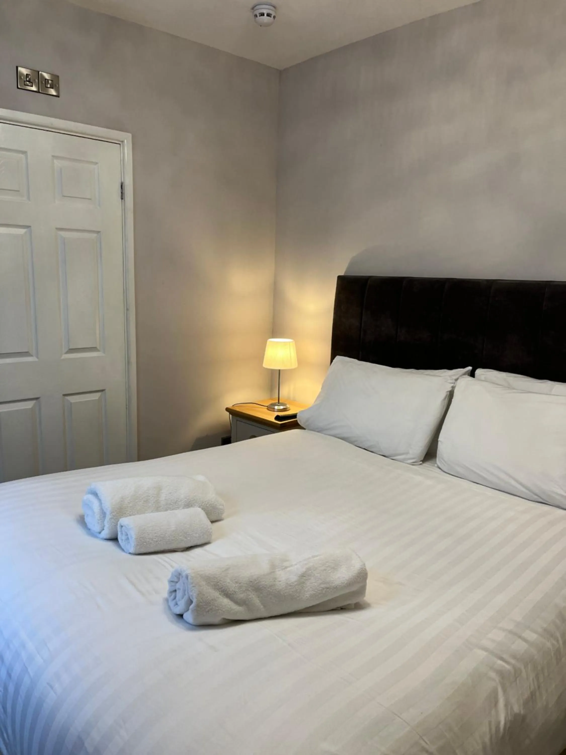 Bed in Four Seasons Hotel