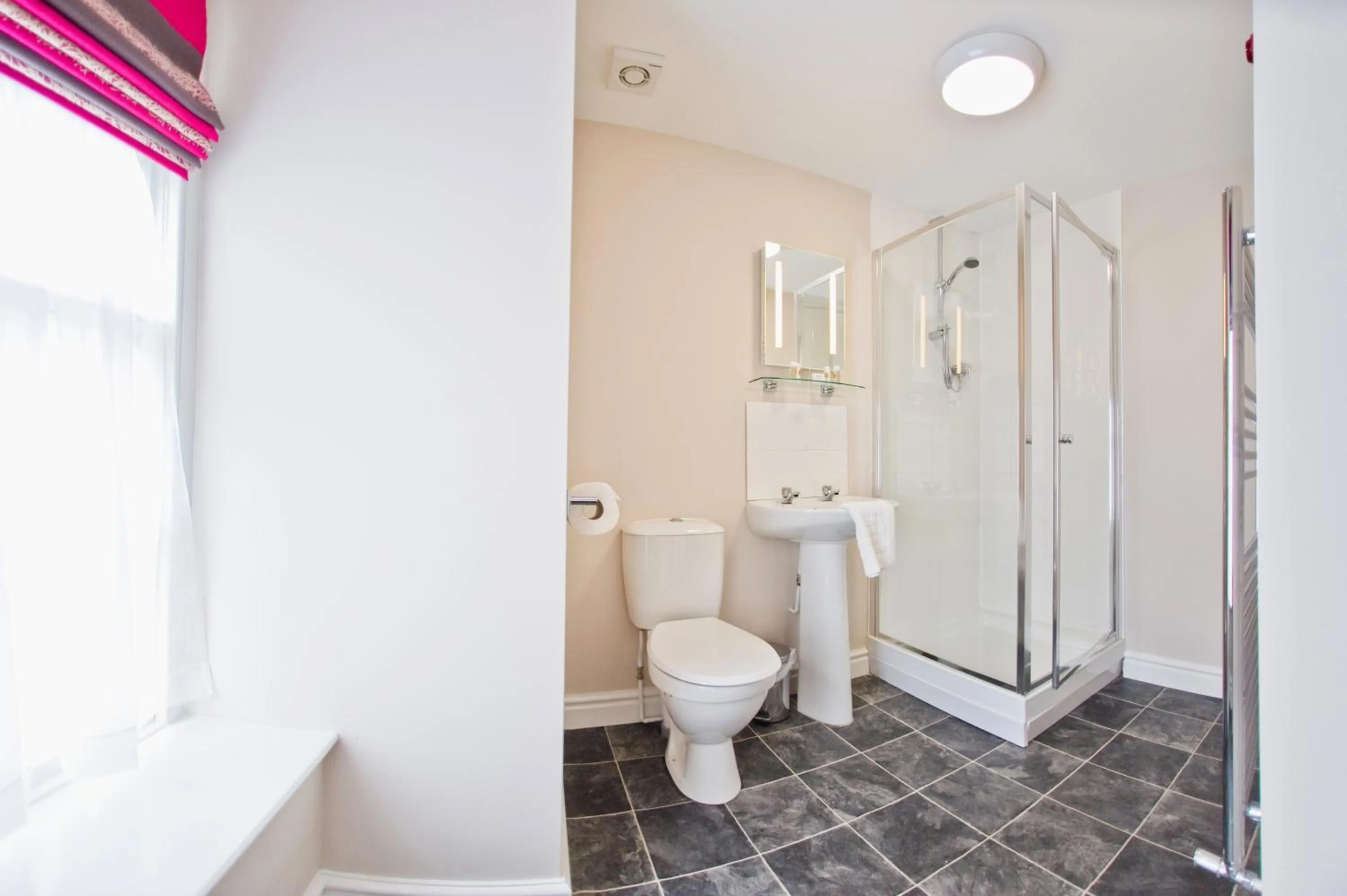 Shower in Four Seasons Hotel