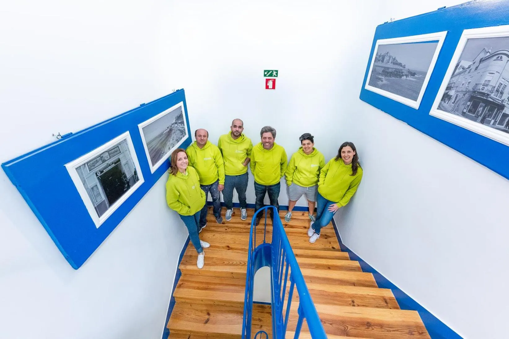 Property building in Help Yourself Hostels - Parede