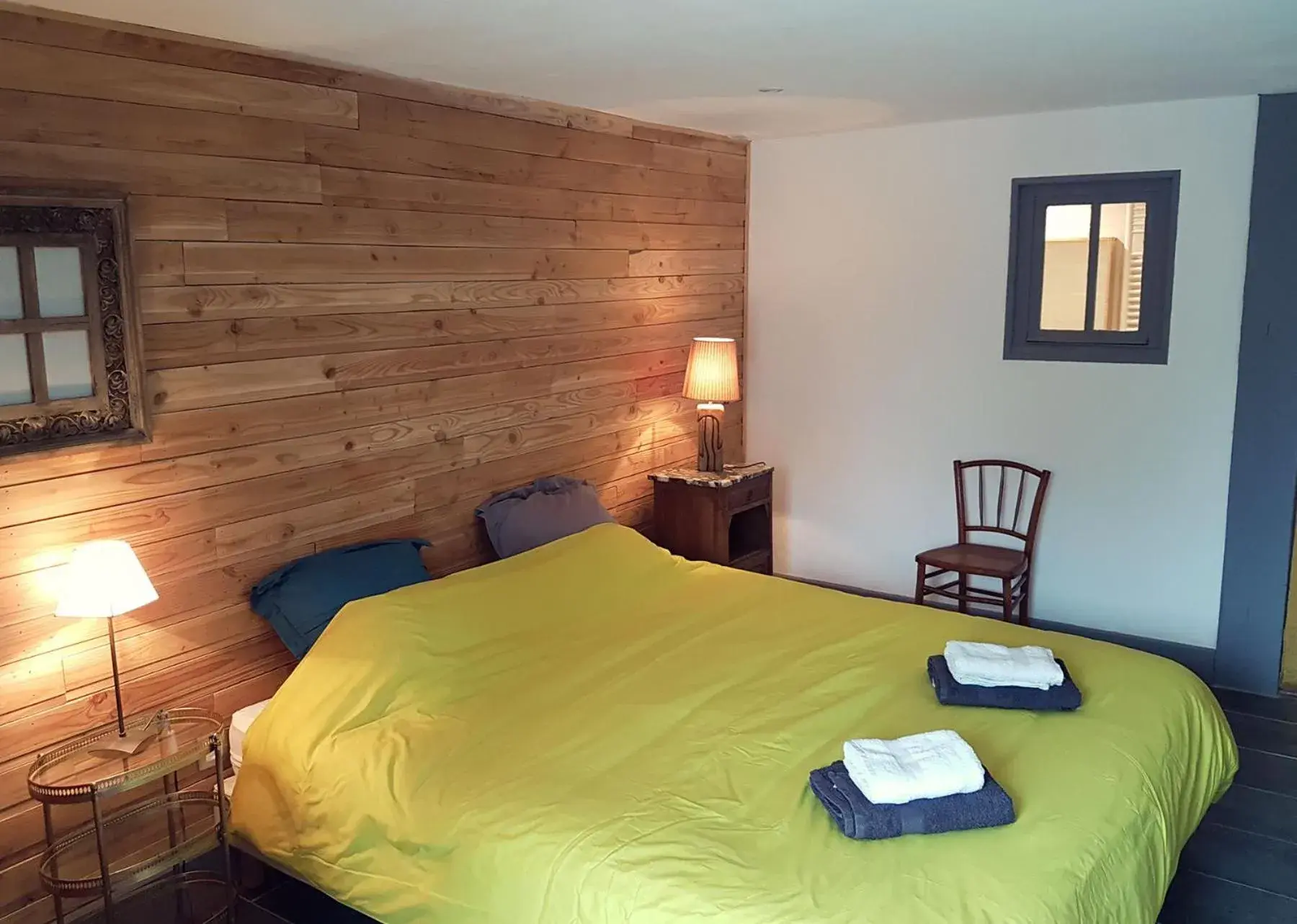 Twin Room - single occupancy - Disability Access in Le Thé au Jardin Twin Room - single occupancy - Disability Access in Le Thé au Jardin